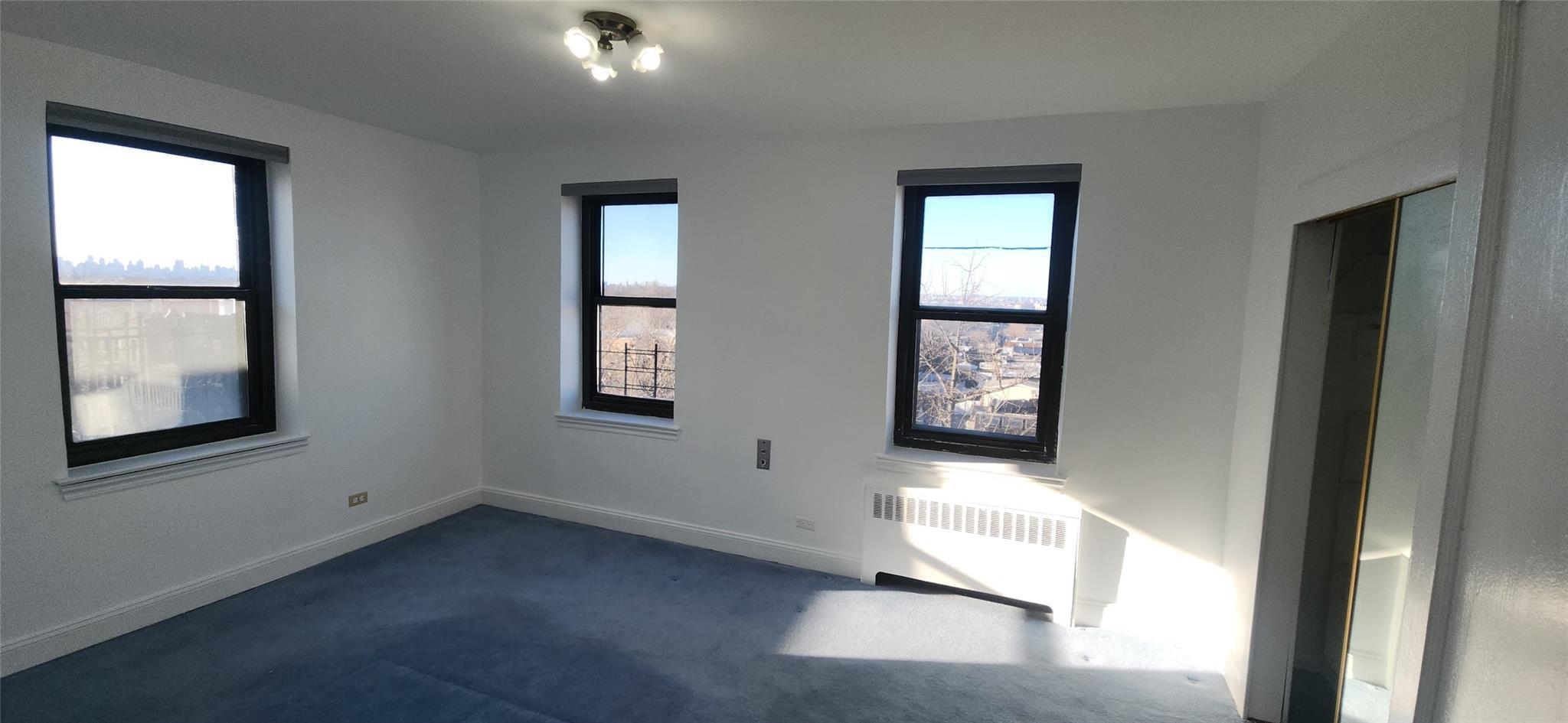 Coop 32  Queens, NY 11369, MLS-827710-6