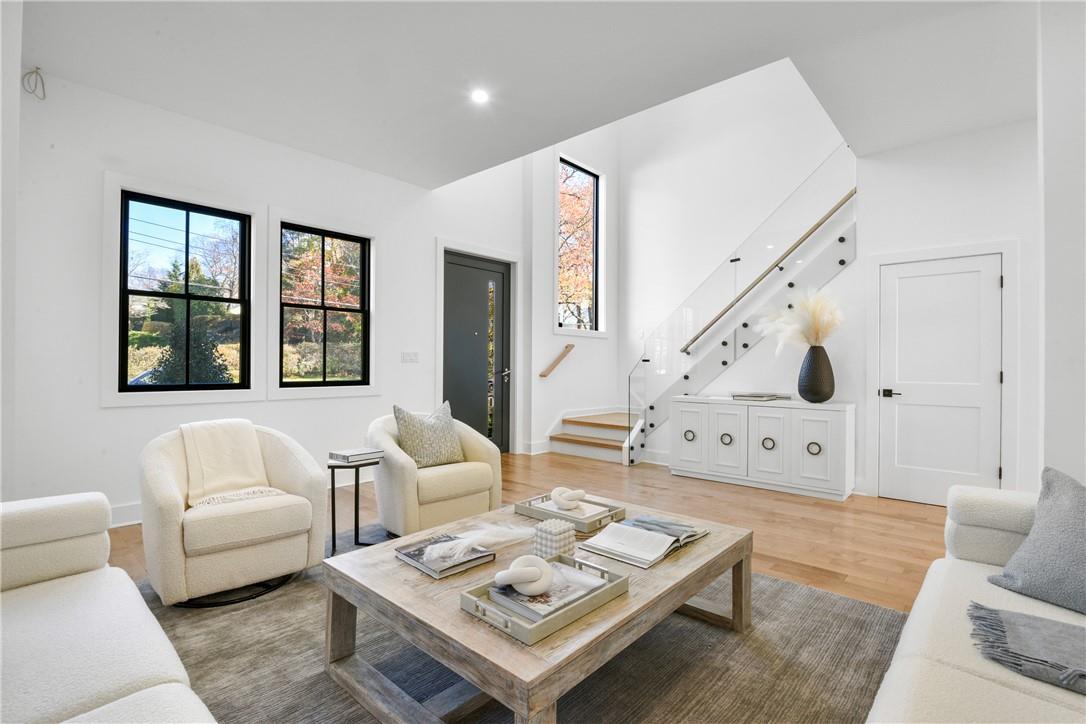 Single Family Hudson  Westchester County, NY 10538, MLS-827711-4