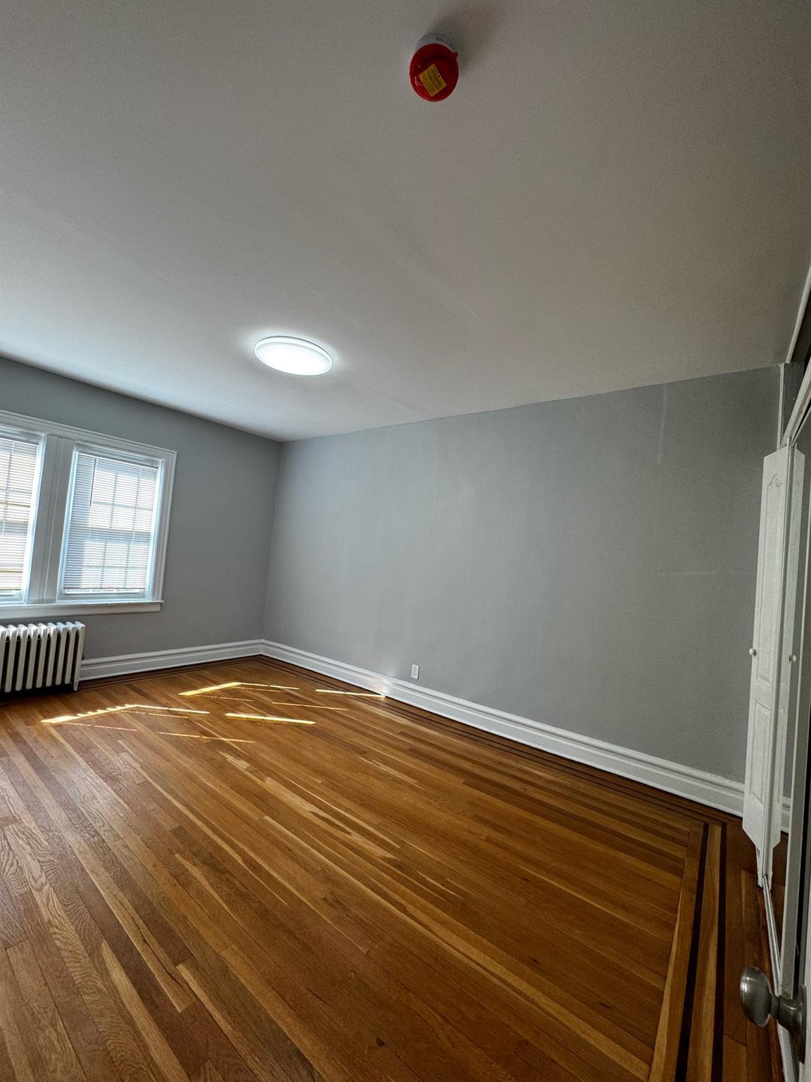 Single Family Vanderveer  Queens, NY 11427, MLS-827724-3