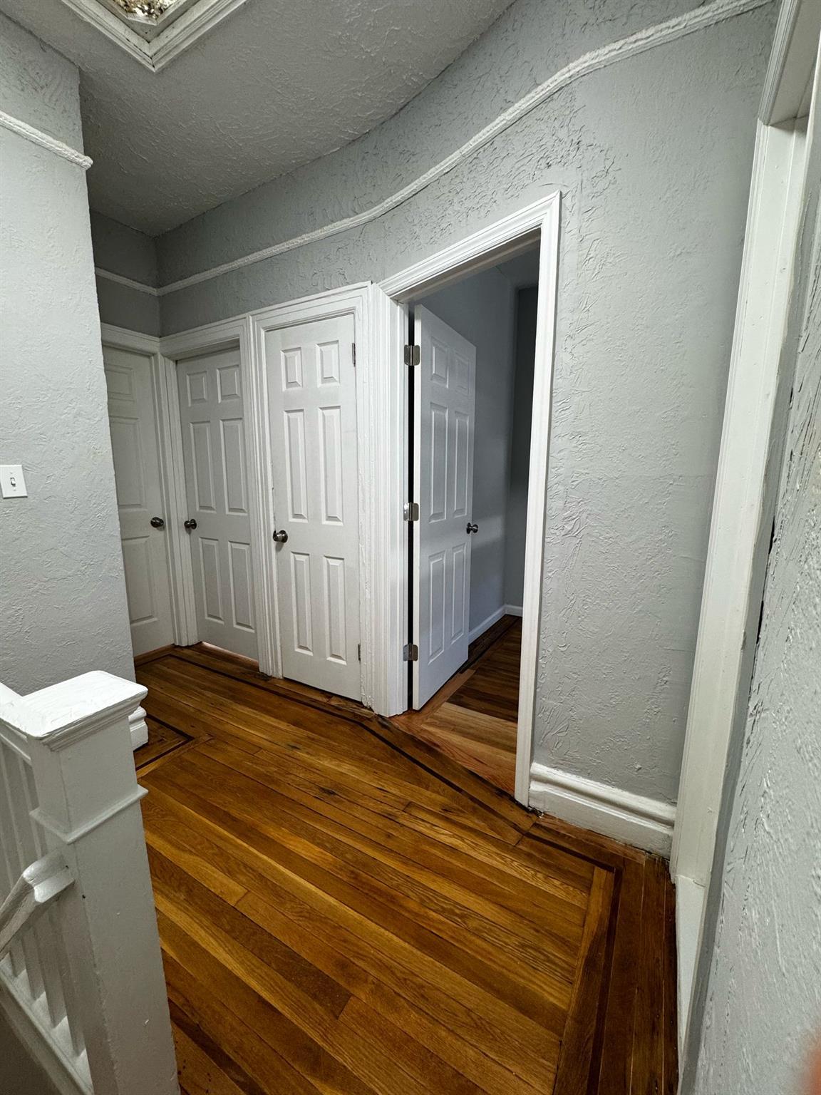 Single Family Vanderveer  Queens, NY 11427, MLS-827724-5