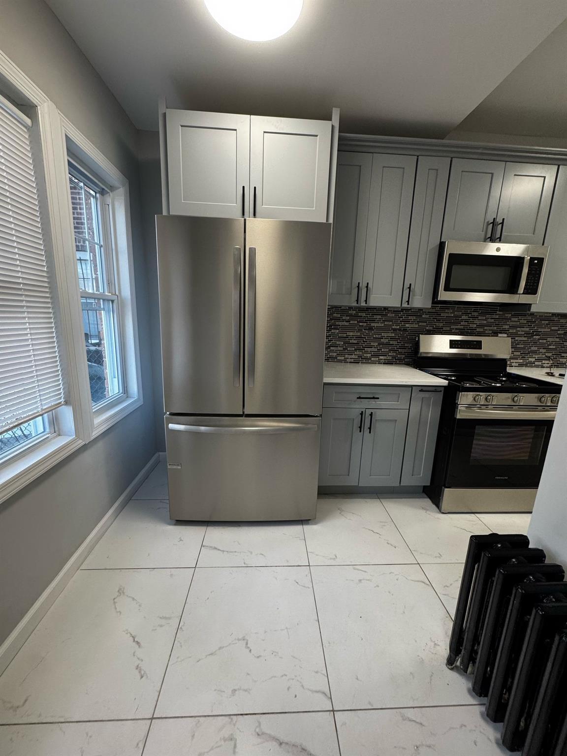 Single Family Vanderveer  Queens, NY 11427, MLS-827724-8