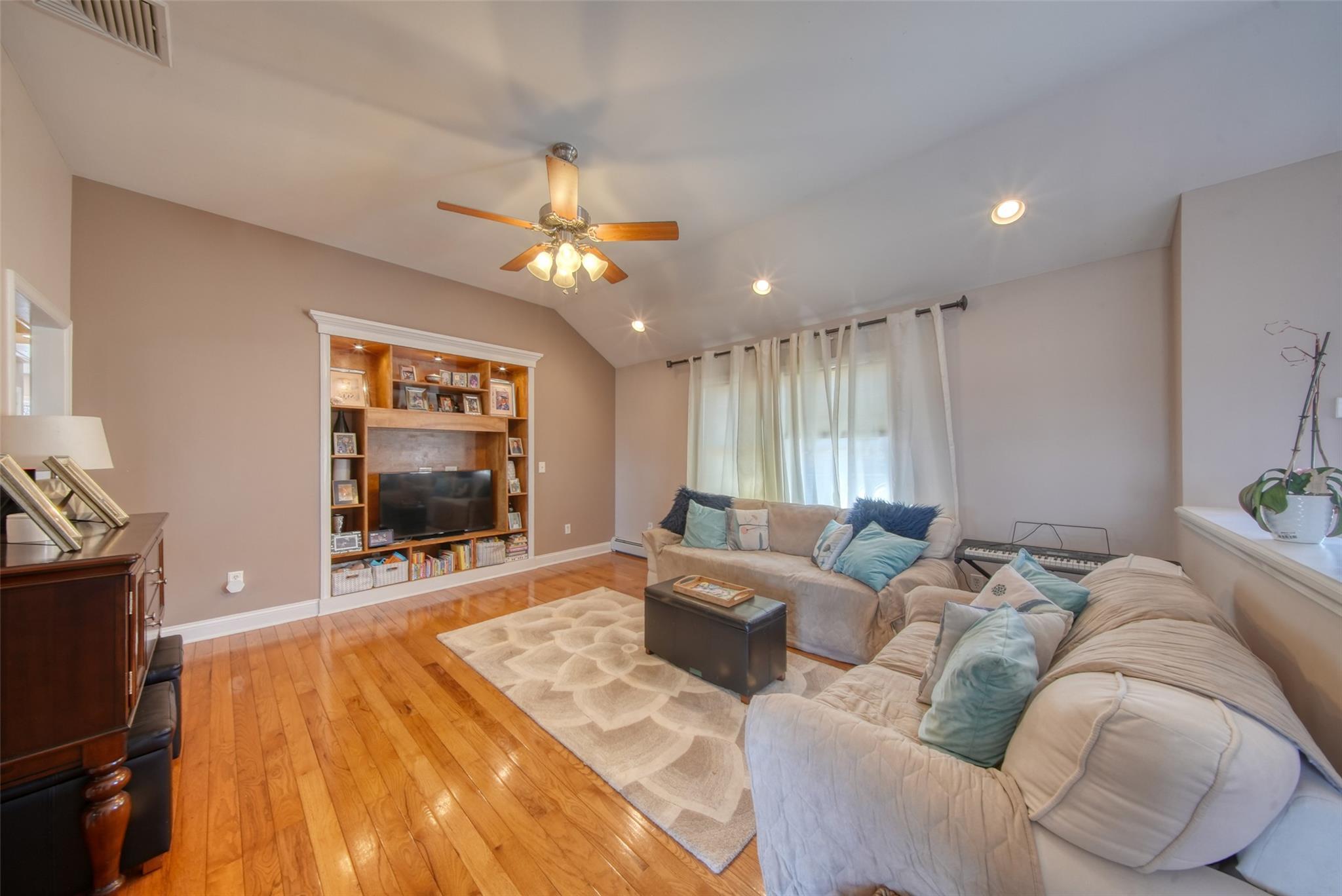 Single Family Winterton  Sullivan County, NY 12721, MLS-827735-8