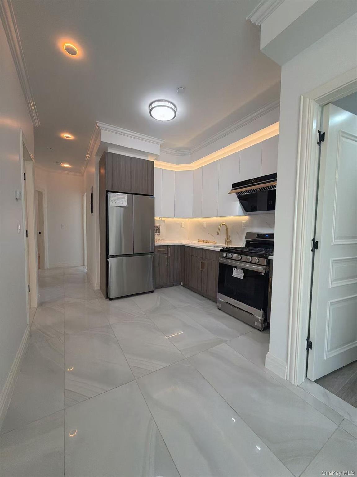 Single Family 166  Queens, NY 11354, MLS-827760-5