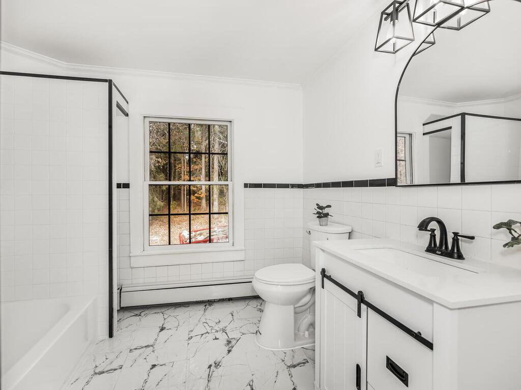 Single Family Old Post  Dutchess County, NY 12580, MLS-827779-21