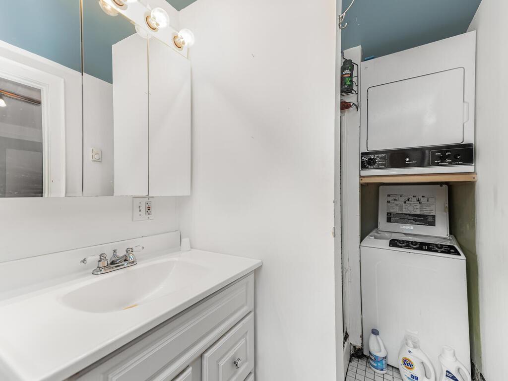 Single Family Old Post  Dutchess County, NY 12580, MLS-827779-28