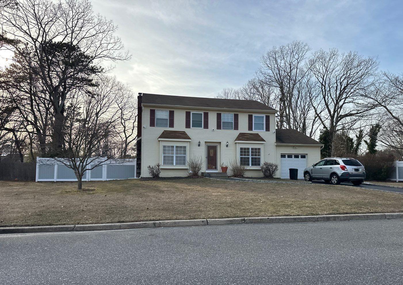 Single Family Gabon  Suffolk County, NY 11727, MLS-827780-2