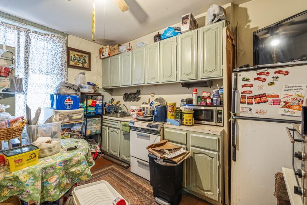 Single Family Henry  Brooklyn, NY 11231, MLS-827852-34