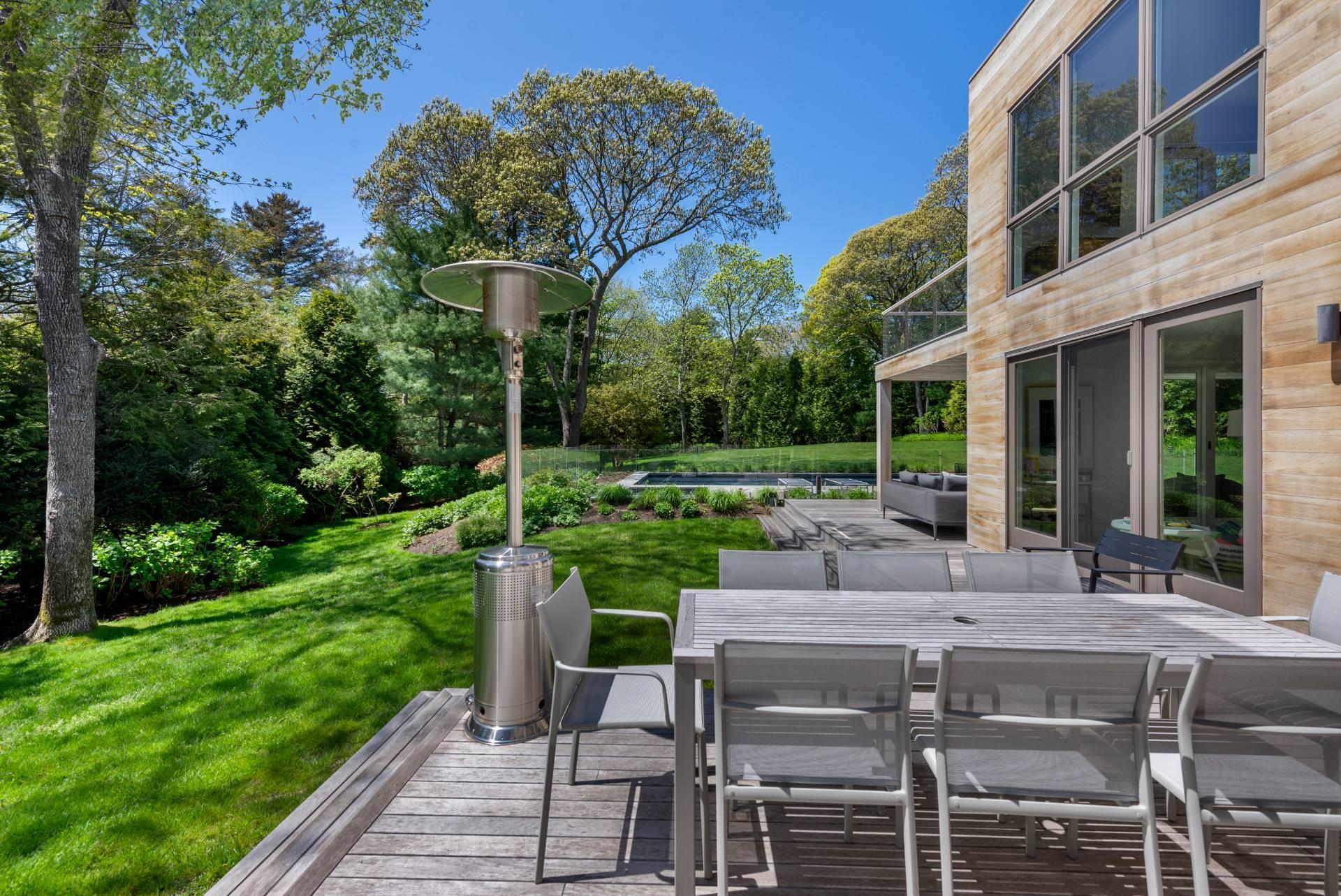 Single Family Skimhampton Suffolk County, NY 11937, MLS-827862-34