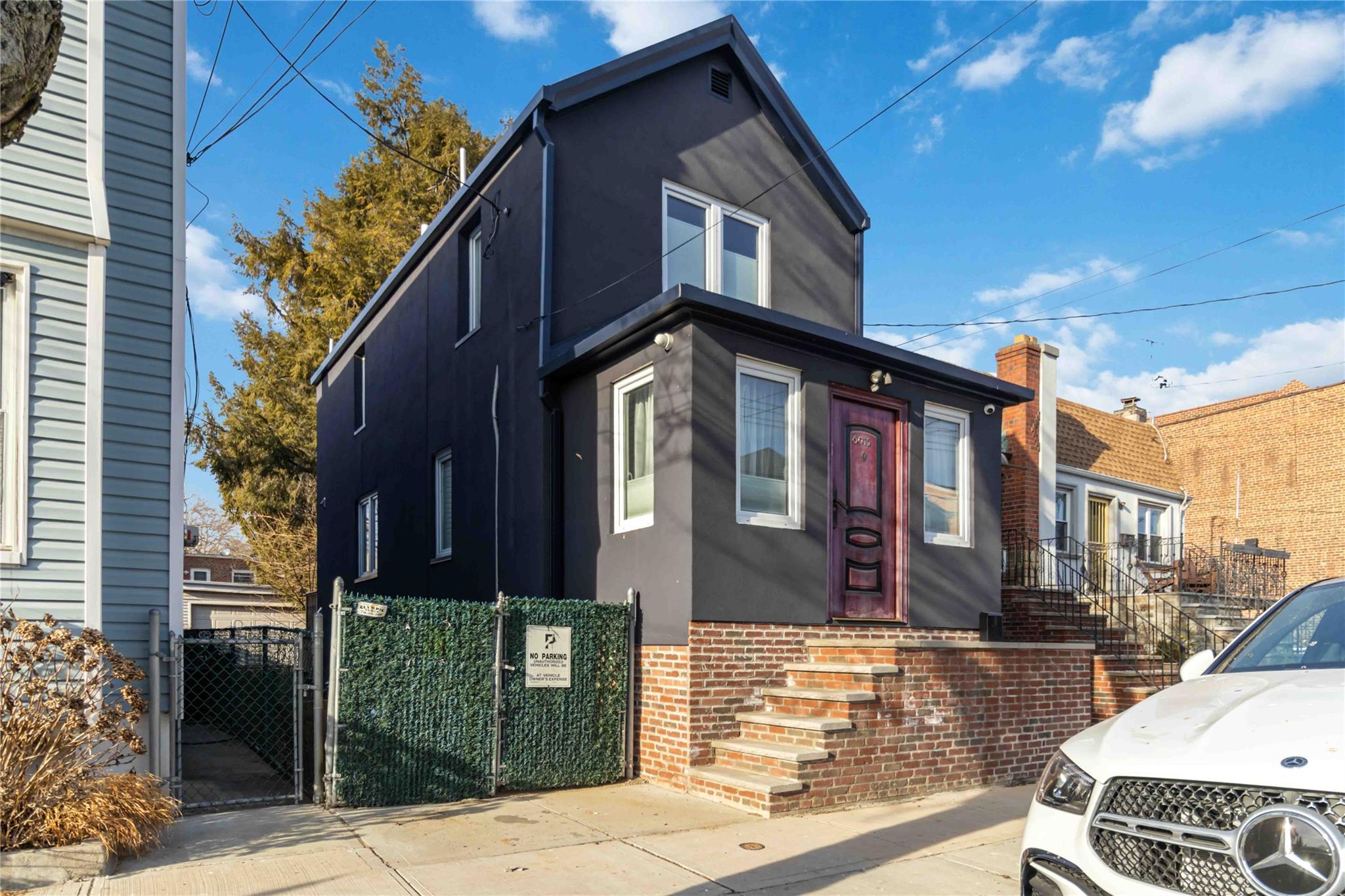 Single Family 78th  Queens, NY 11385, MLS-827976-2