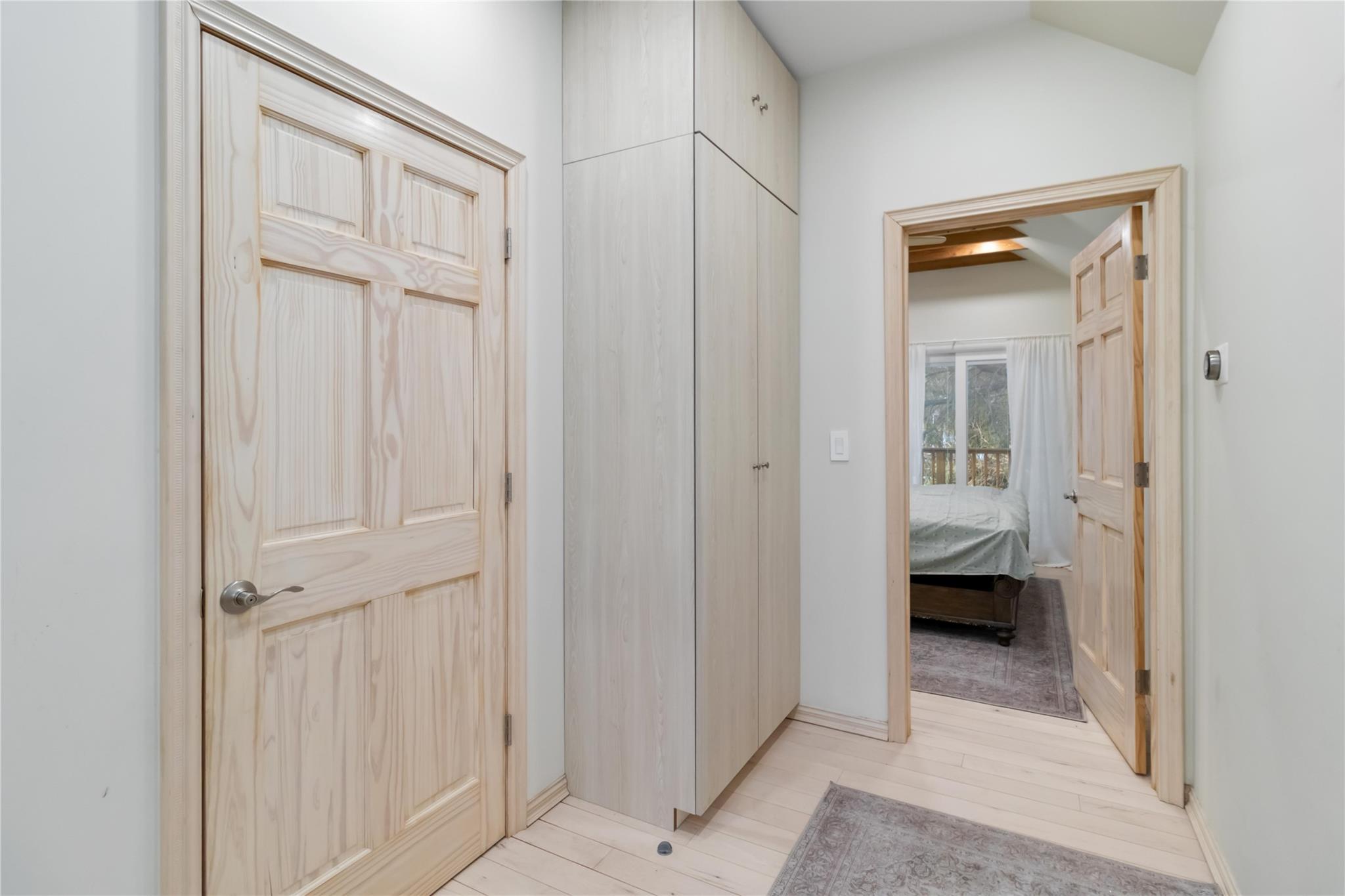 Single Family 78th  Queens, NY 11385, MLS-827976-25