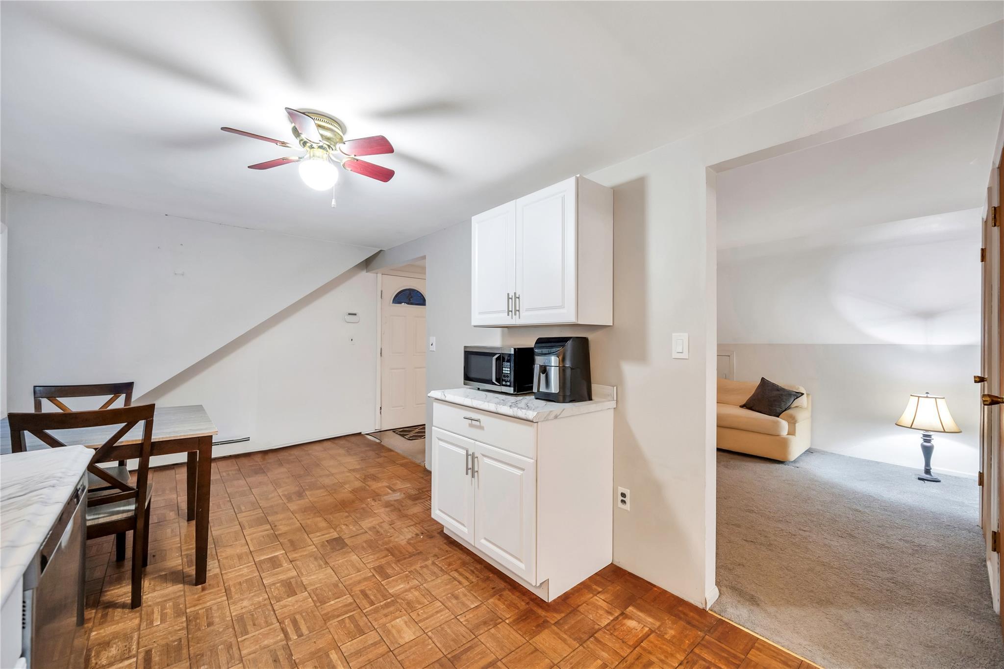 Single Family Wheeler  Suffolk County, NY 11788, MLS-827985-36