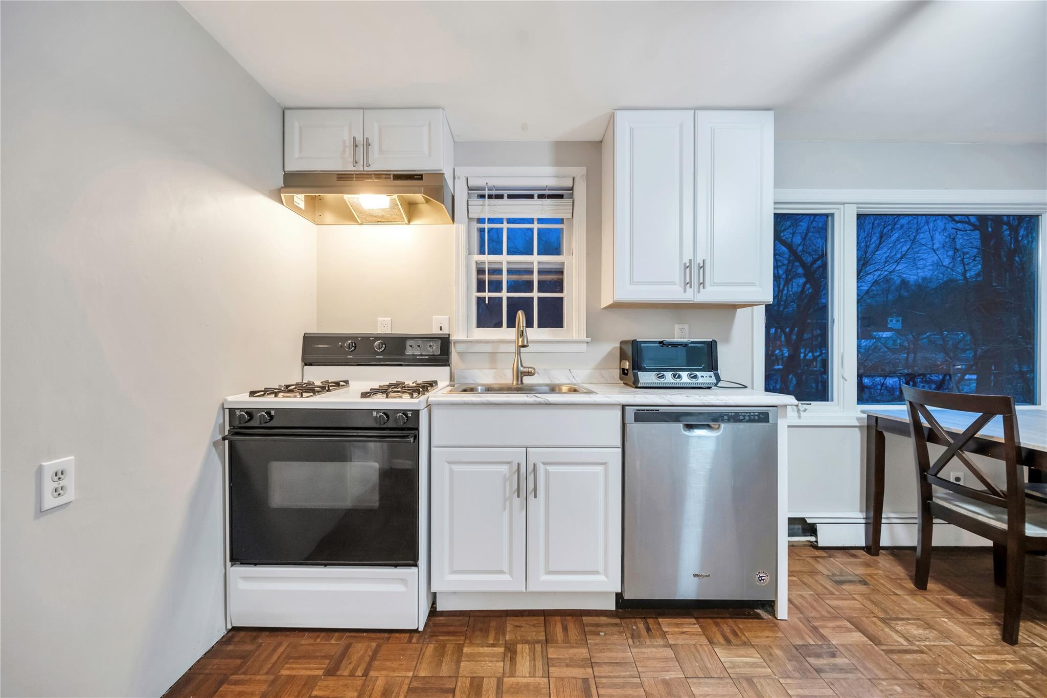 Single Family Wheeler  Suffolk County, NY 11788, MLS-827985-37