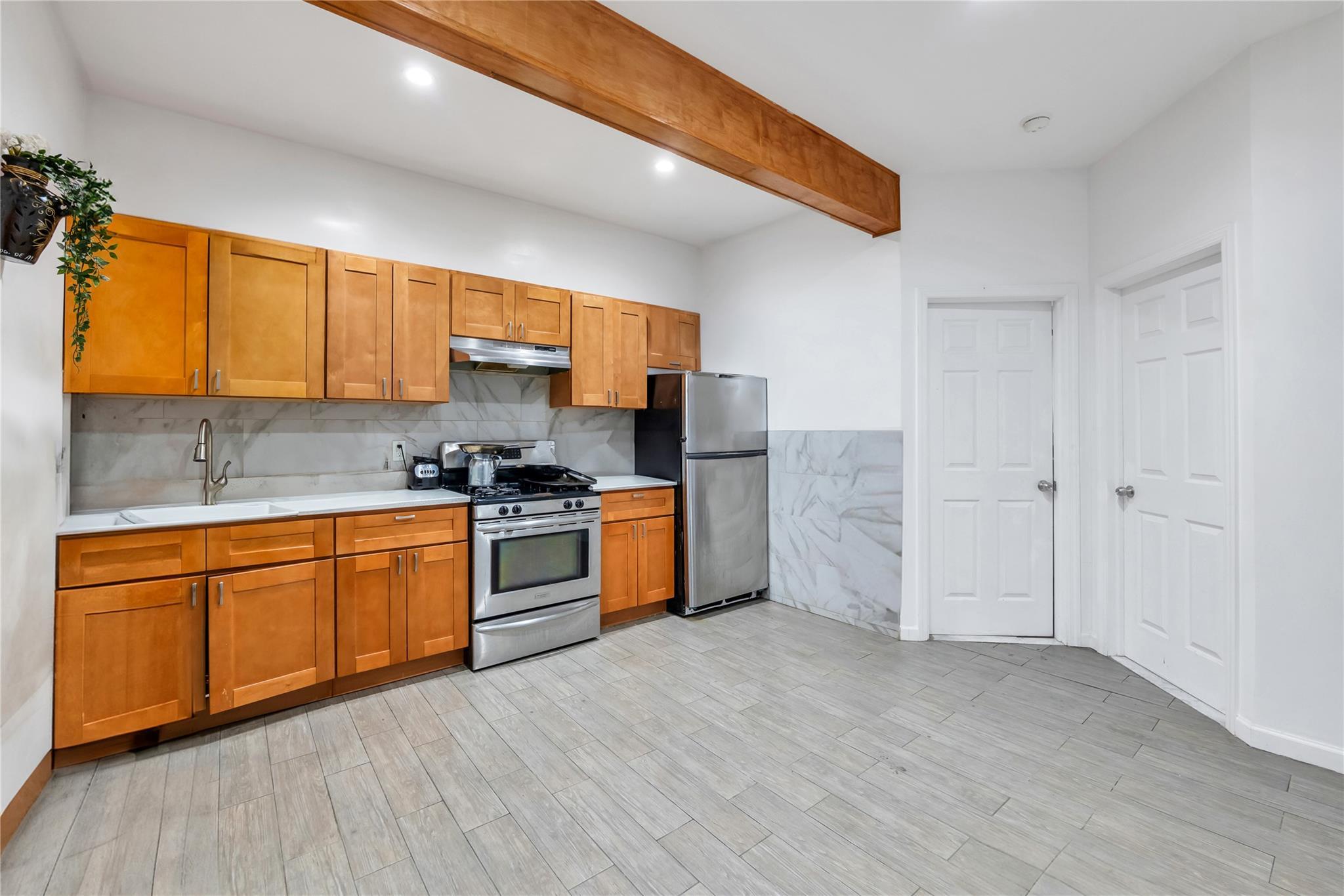 Single Family 43rd Ave  Queens, NY 11373, MLS-828043-13