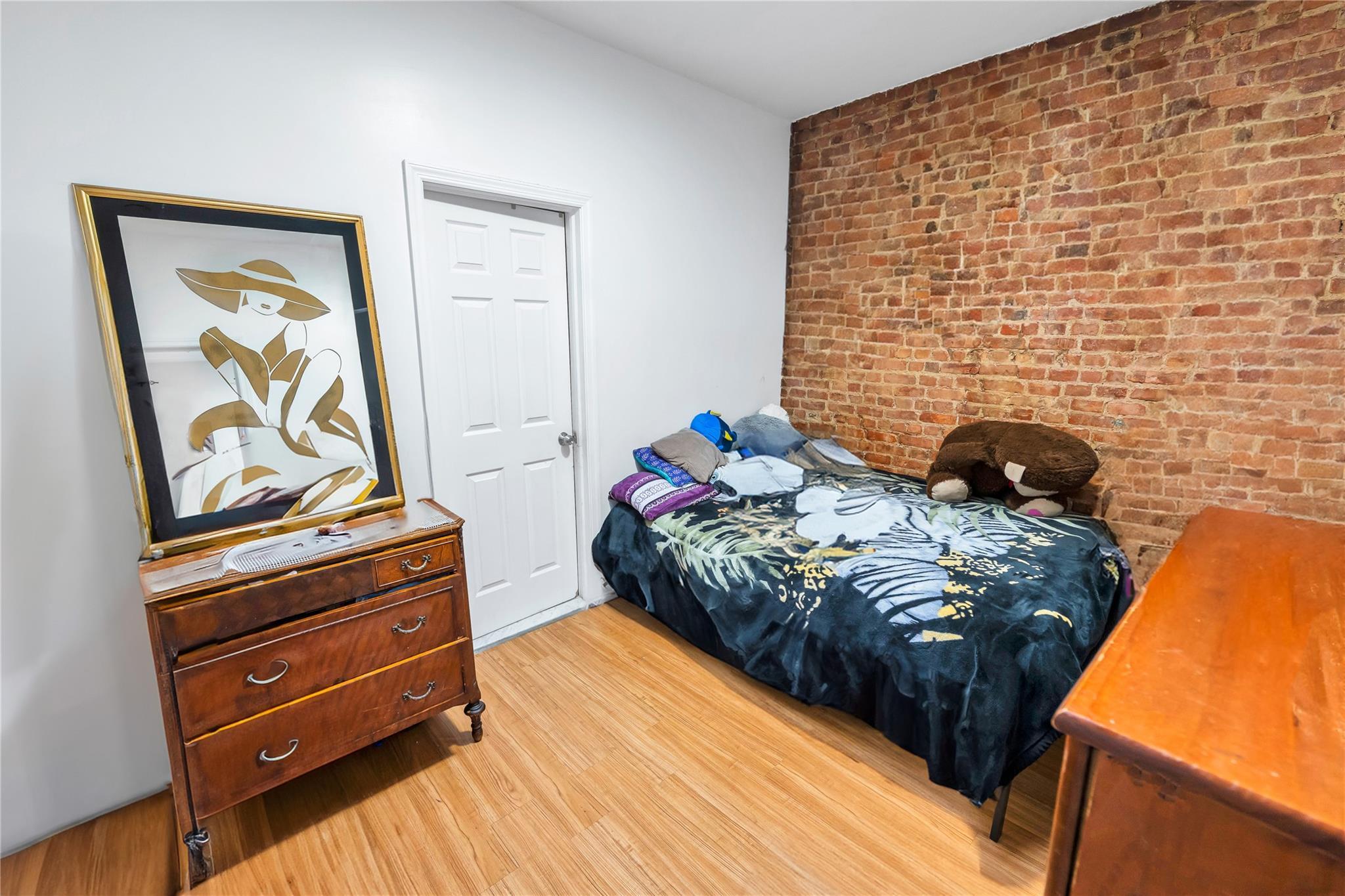 Single Family 43rd Ave  Queens, NY 11373, MLS-828043-17
