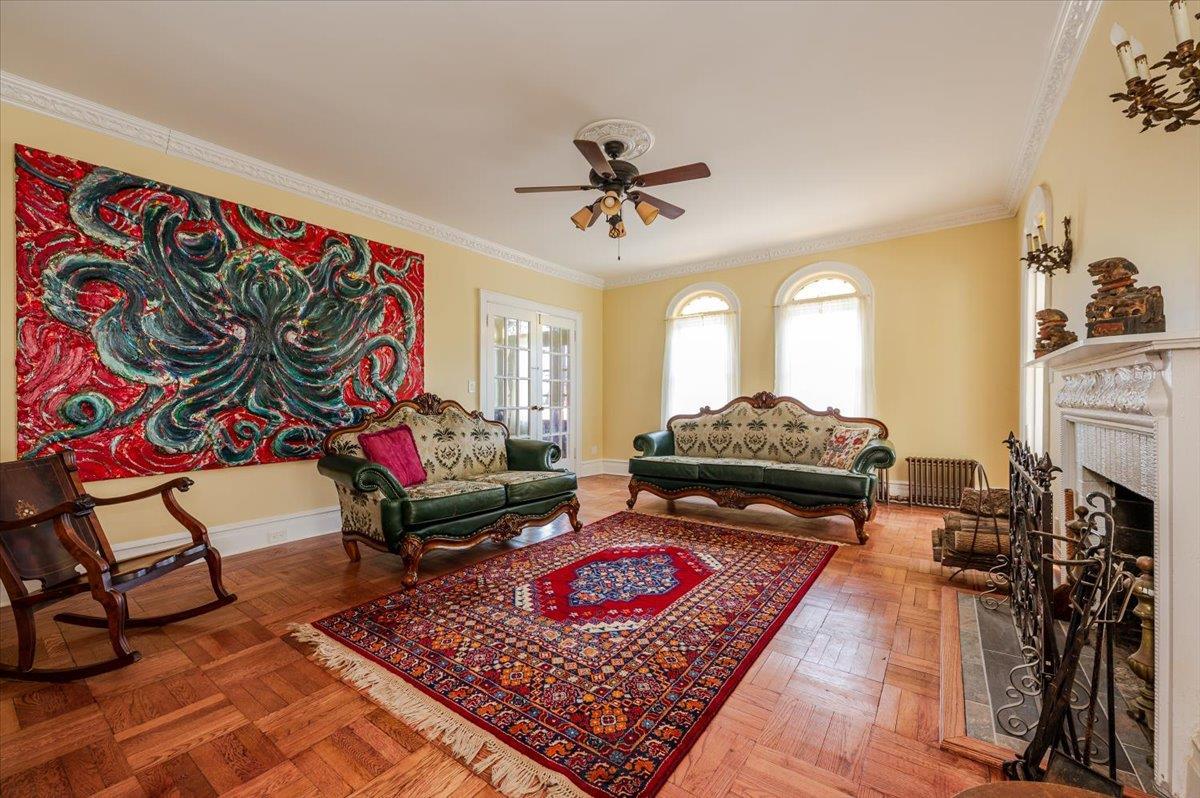 Single Family Laurelton  Nassau County, NY 11561, MLS-828065-5