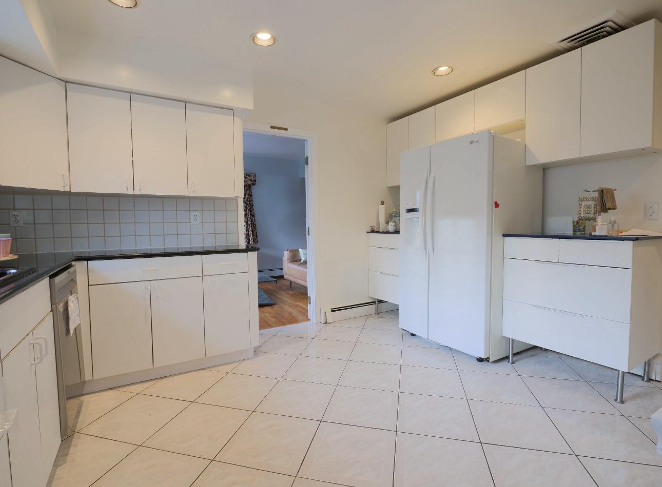 Single Family Berry Hill  Nassau County, NY 11791, MLS-828116-16