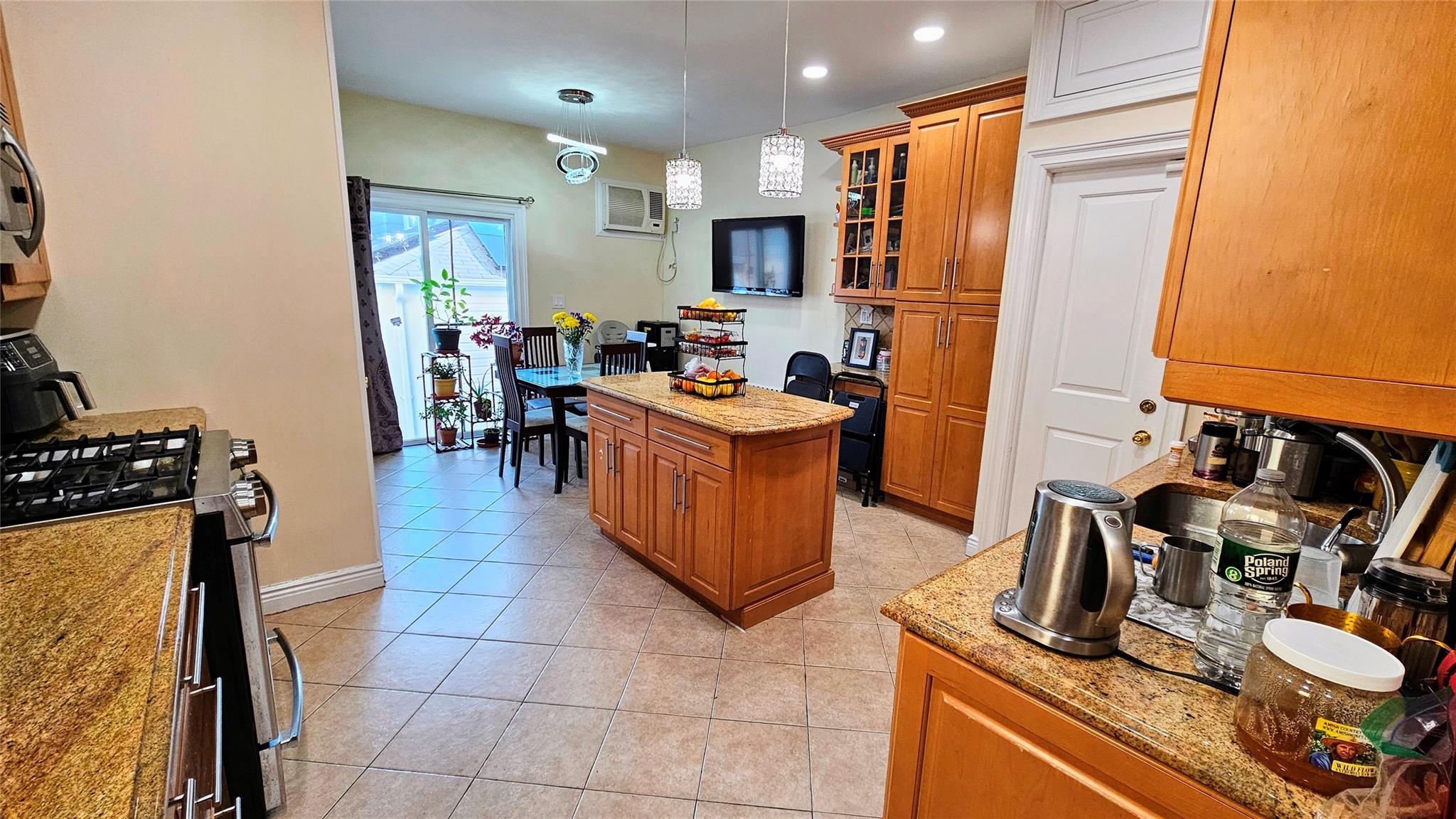 Single Family 32  Brooklyn, NY 11210, MLS-828140-3