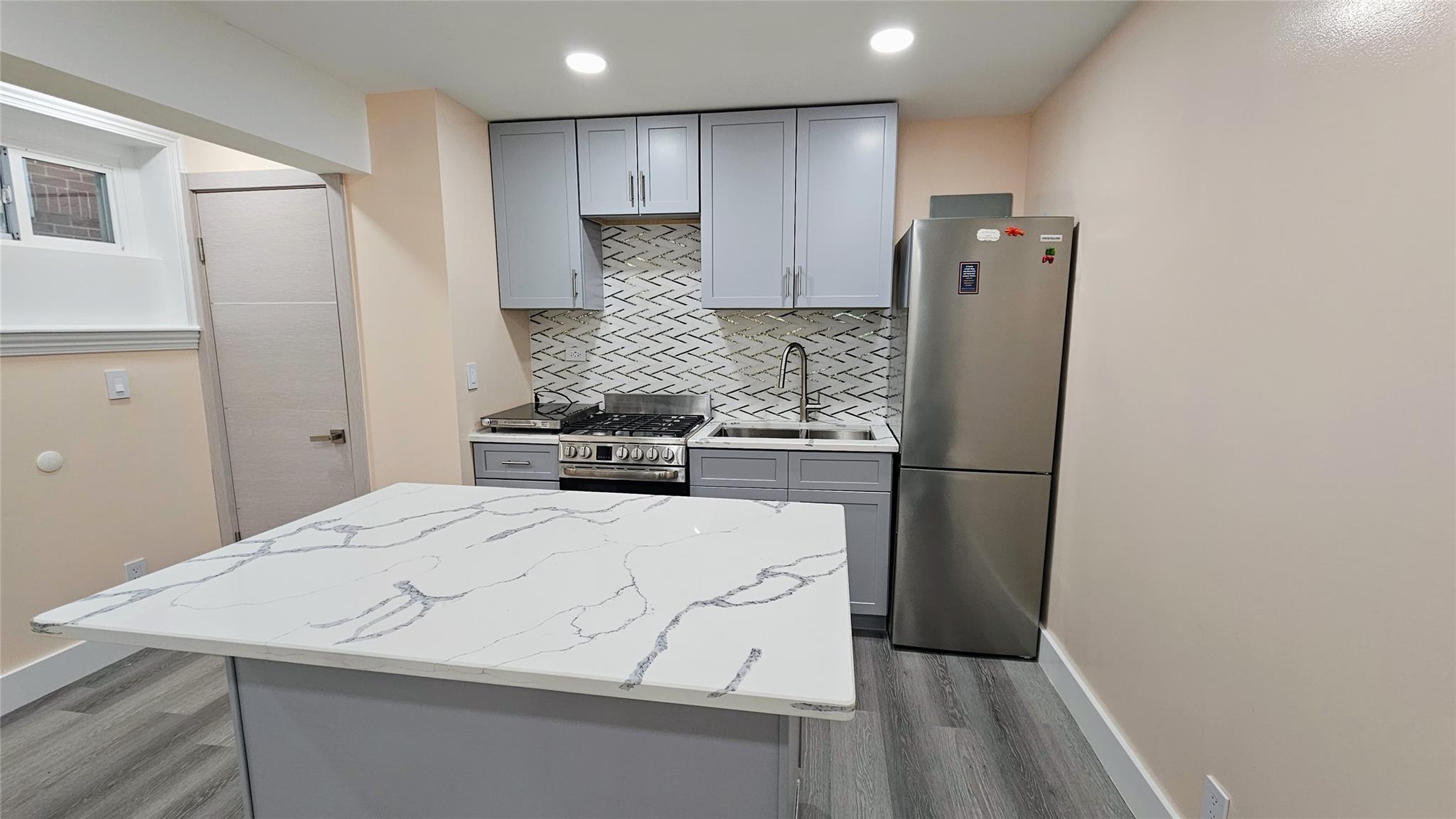 Single Family 32  Brooklyn, NY 11210, MLS-828140-9