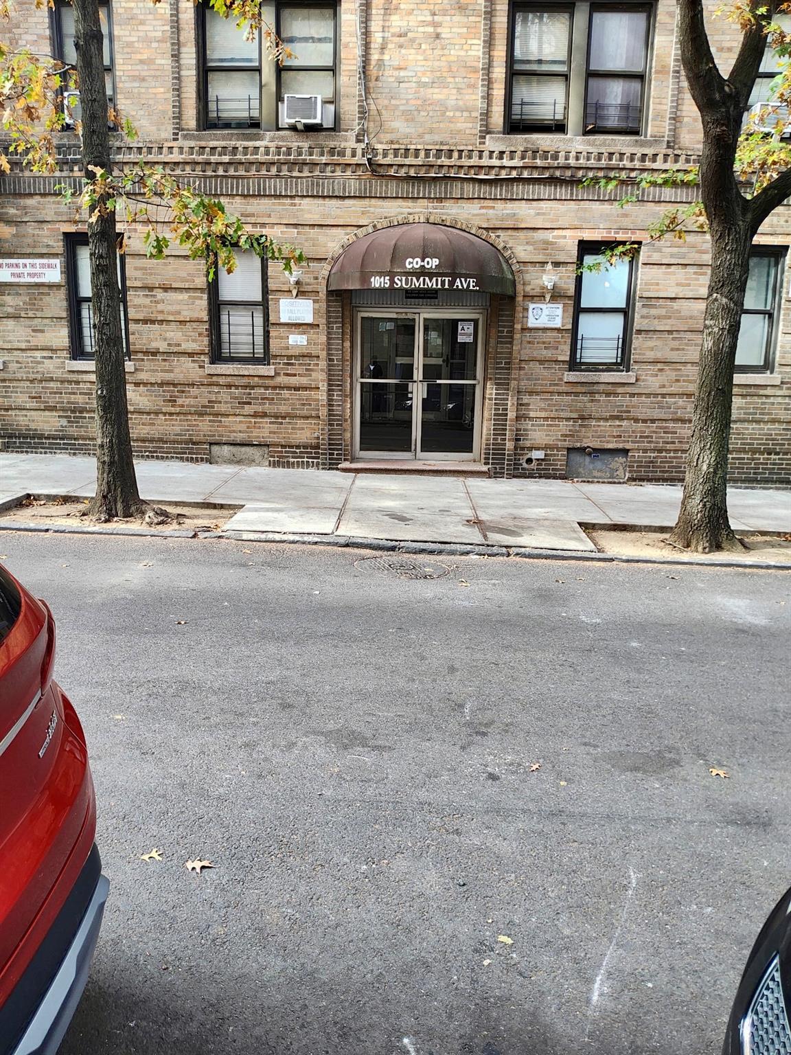 Coop Summit  Bronx, NY 10452, MLS-828146-2