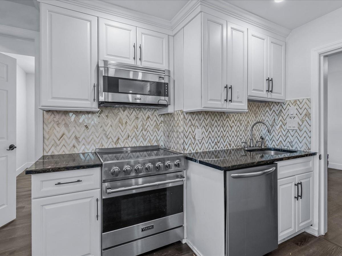 Single Family Franklin  Nassau County, NY 11557, MLS-828168-13