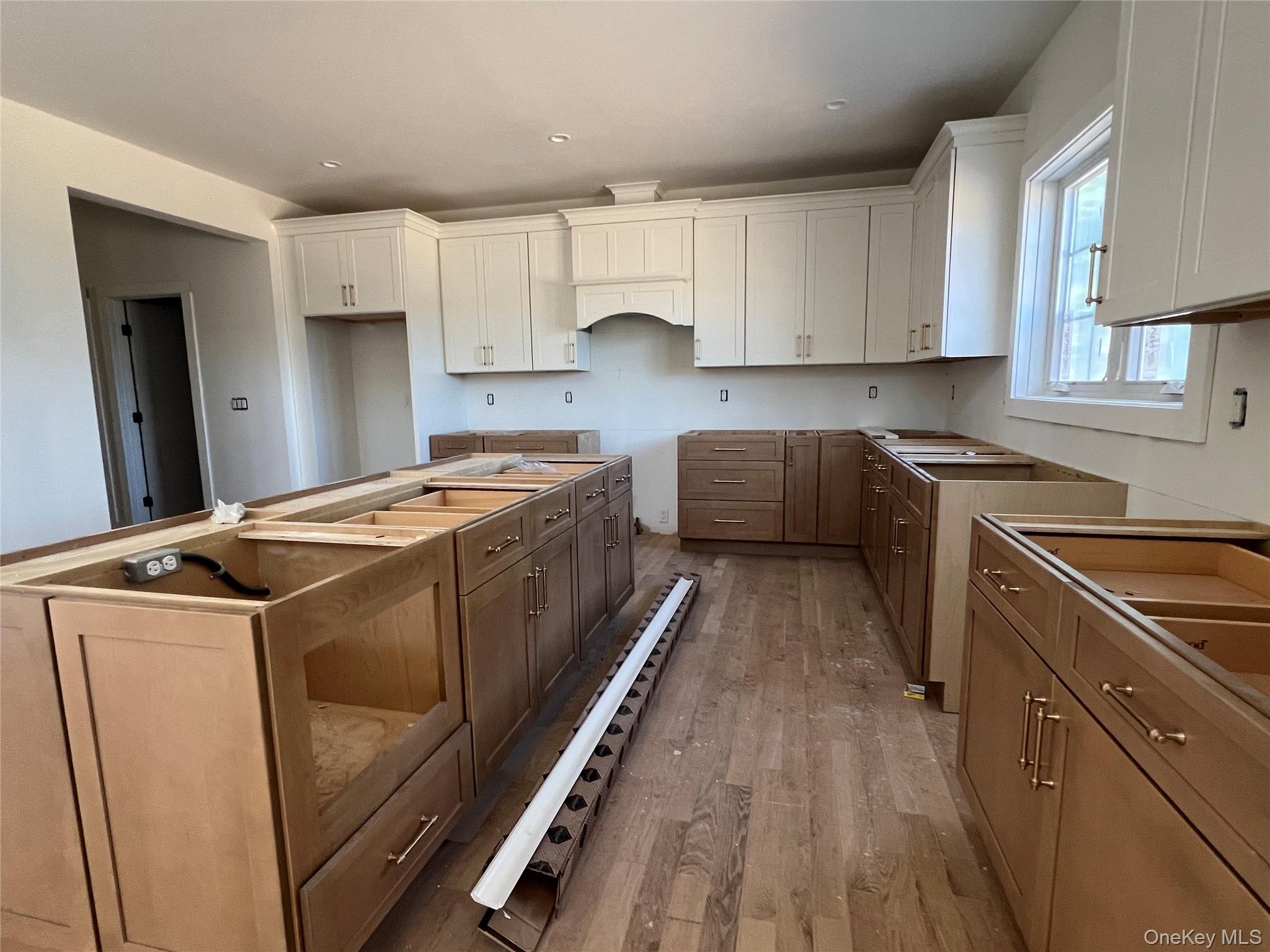 Single Family Jersey Suffolk County, NY 11764, MLS-828173-21