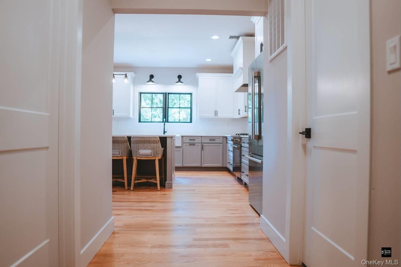 Single Family Jersey Suffolk County, NY 11764, MLS-828173-23