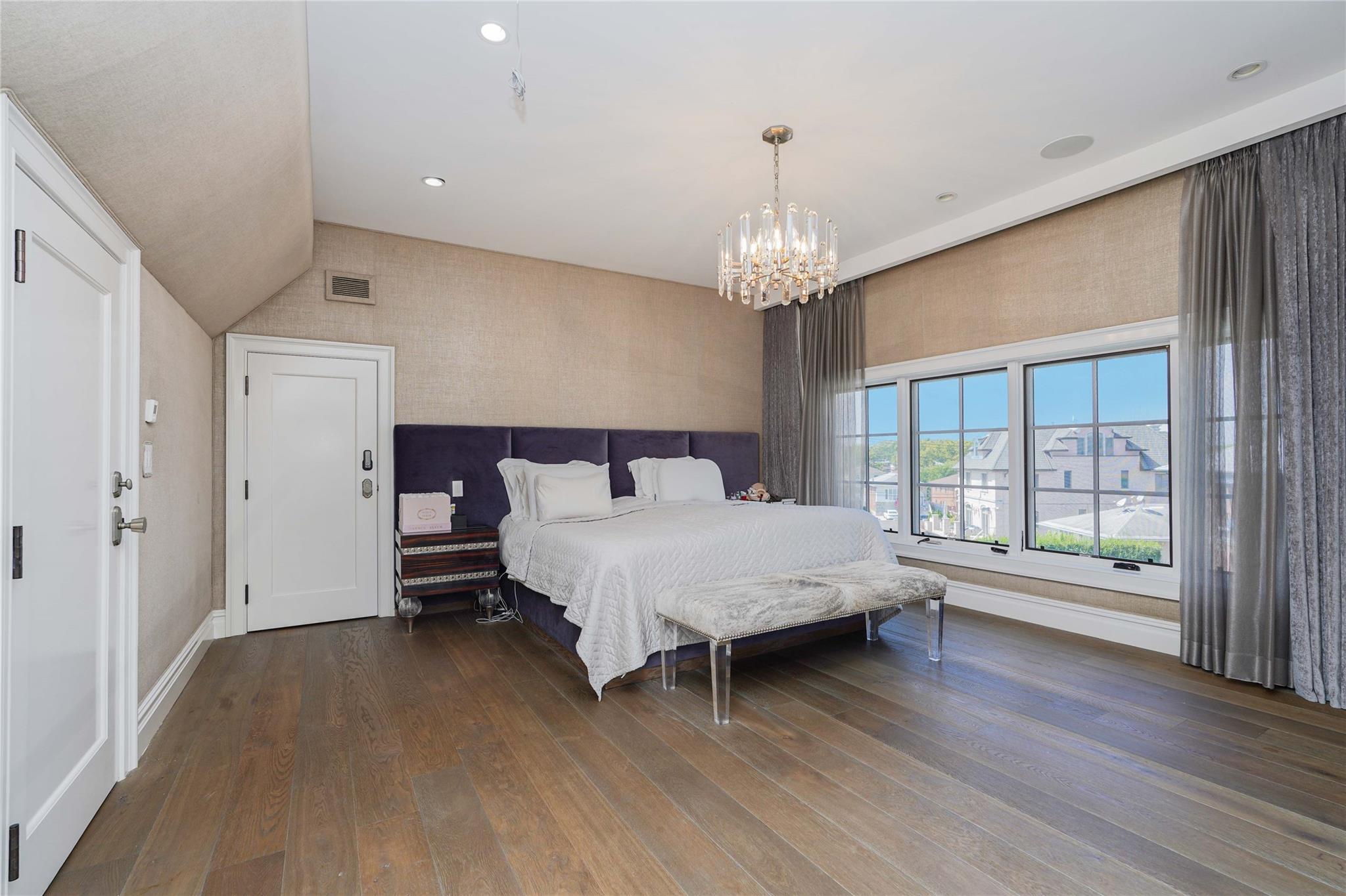 Single Family Gaylord  Brooklyn, NY 11234, MLS-828175-22