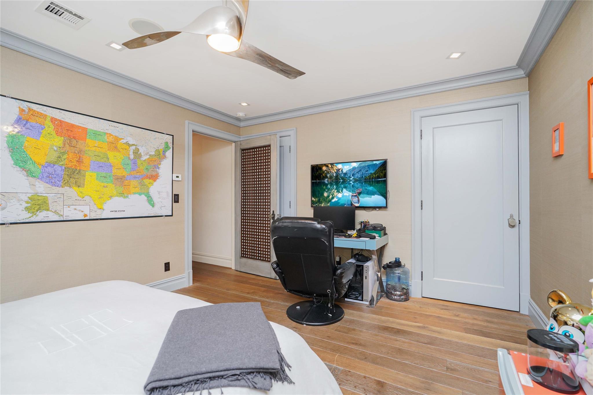 Single Family Gaylord  Brooklyn, NY 11234, MLS-828175-24