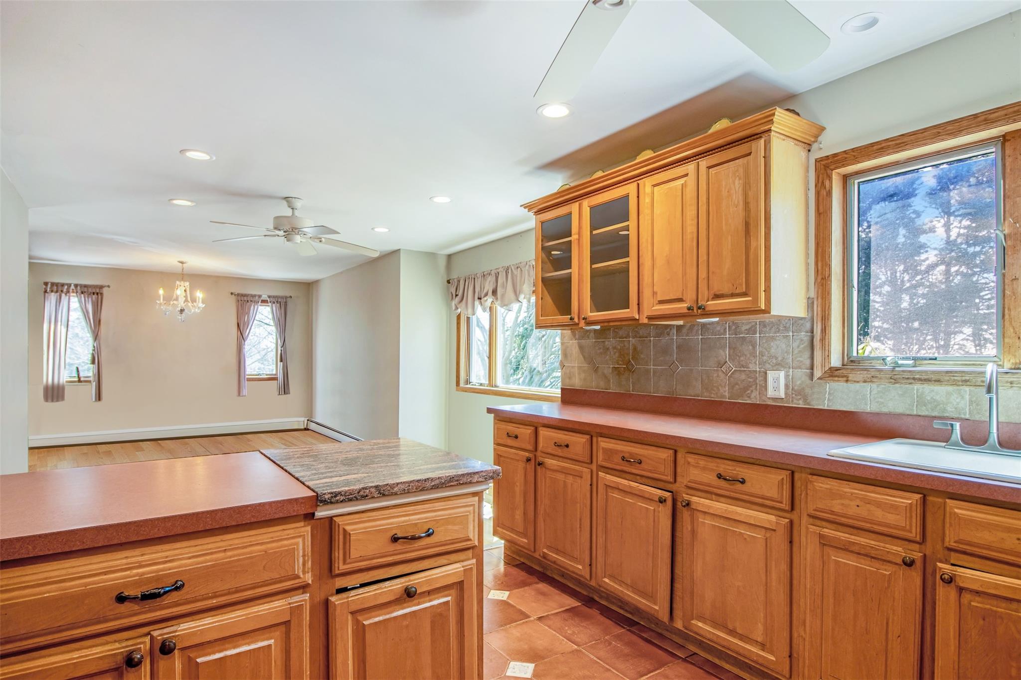 Single Family Hillcrest  Suffolk County, NY 11957, MLS-828186-7