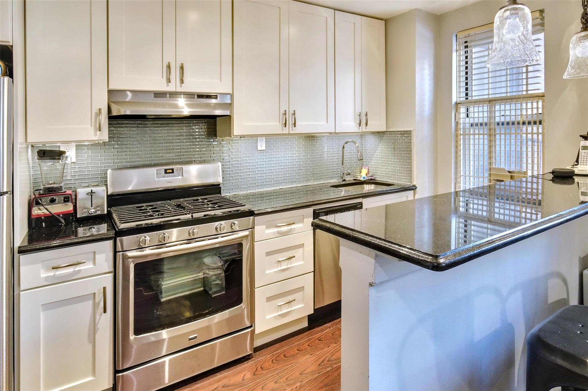 Coop 67th  Queens, NY 11375, MLS-828197-4