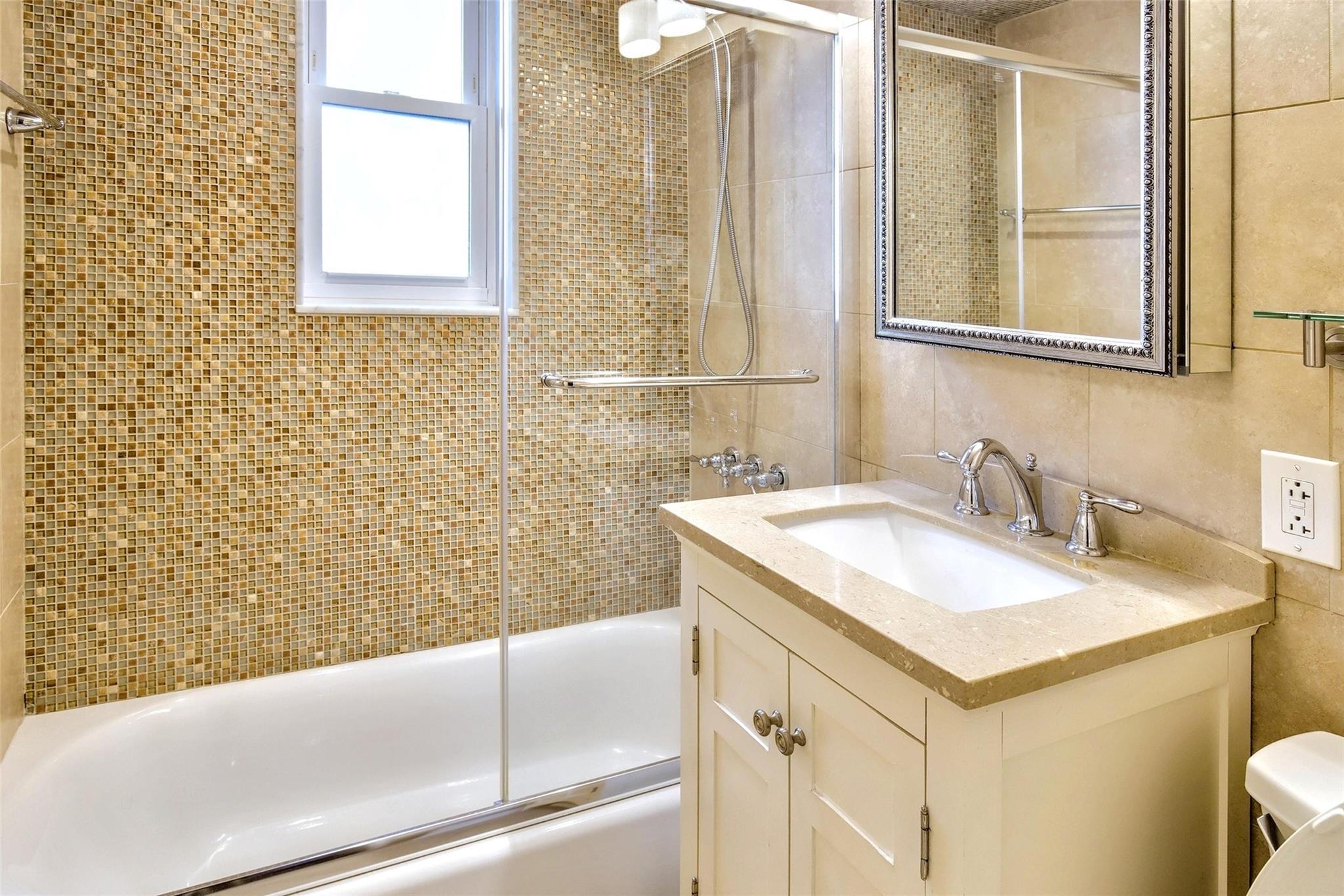 Coop 67th  Queens, NY 11375, MLS-828197-7