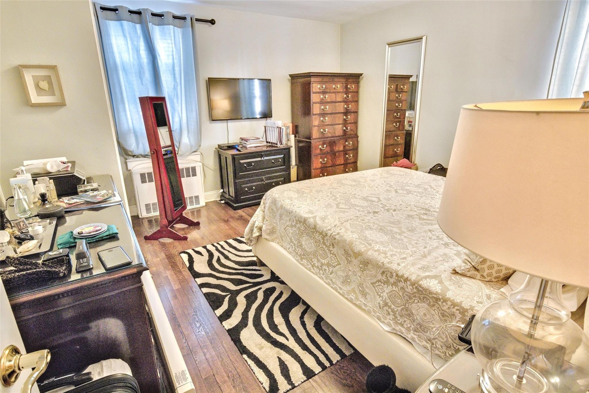 Coop 67th  Queens, NY 11375, MLS-828197-9