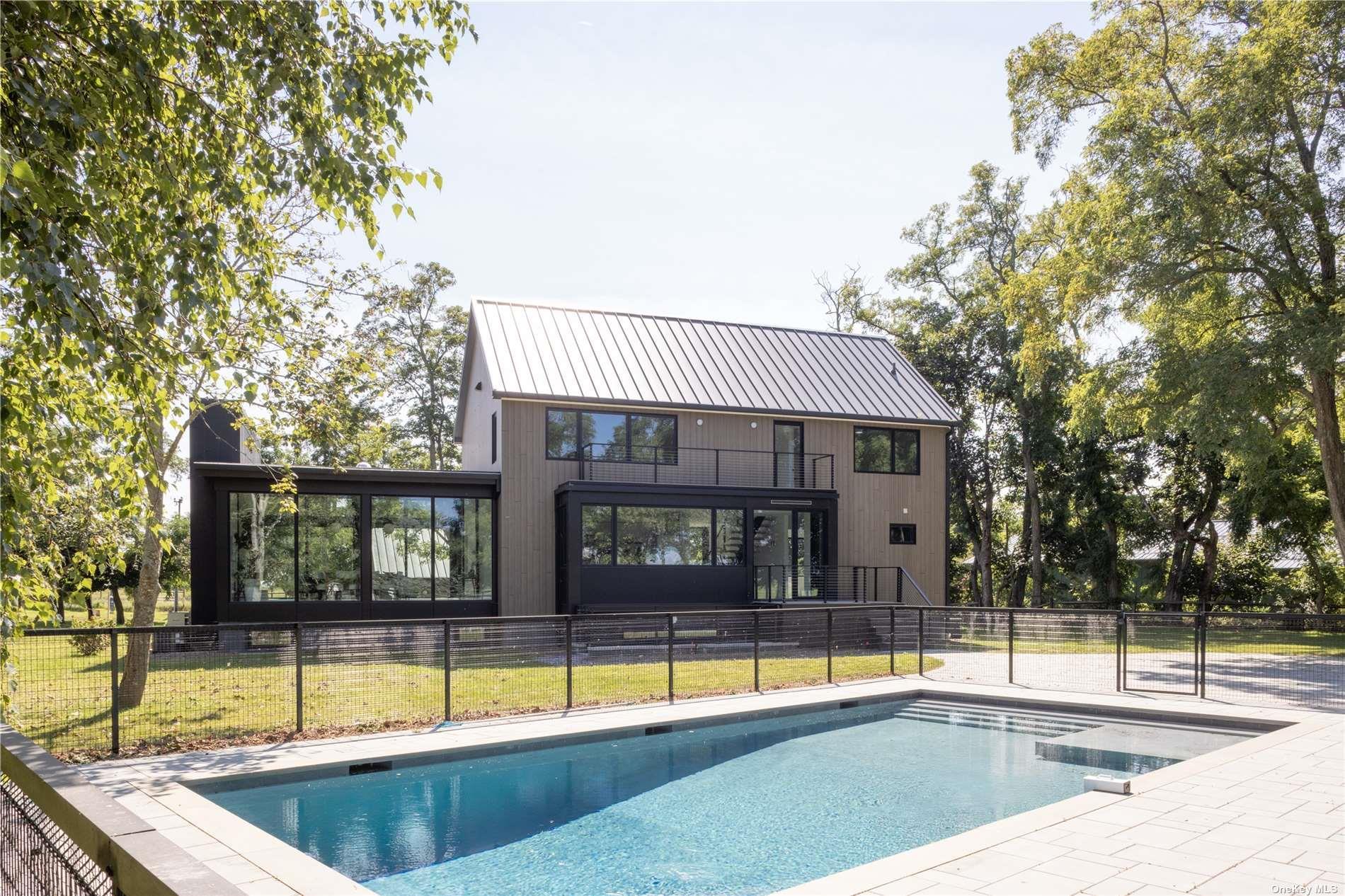 Single Family Windward  Suffolk County, NY 11957, MLS-828203-3
