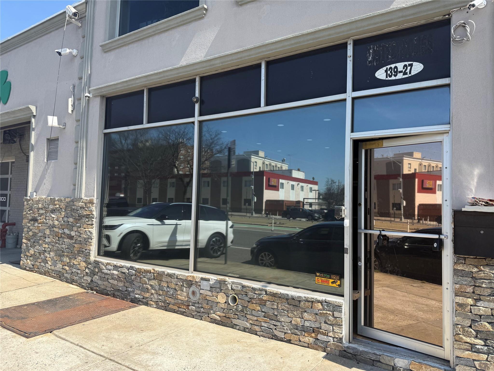 Commercial Lease Queens Boulevard  Queens, NY 11435, MLS-828269-5