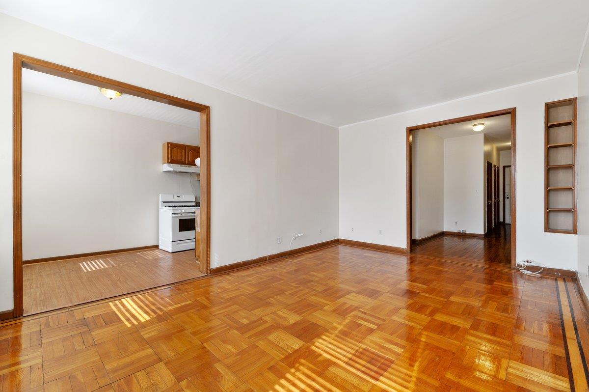 Coop Shore Road  Brooklyn, NY 11209, MLS-828272-7