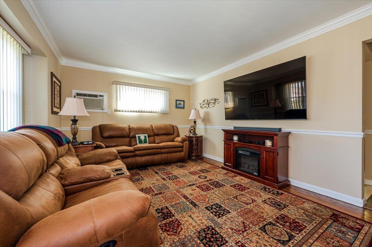 Single Family Ellen Terry  Nassau County, NY 11572, MLS-828286-2