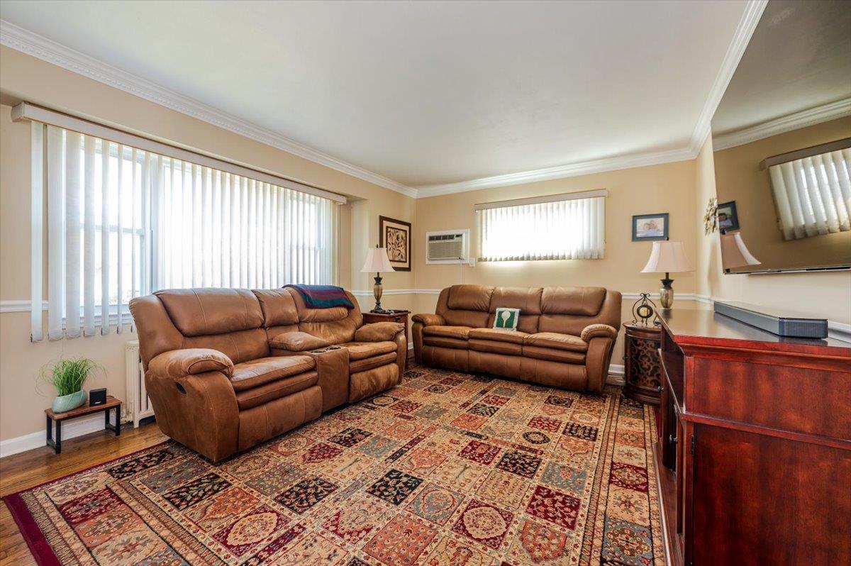 Single Family Ellen Terry  Nassau County, NY 11572, MLS-828286-3