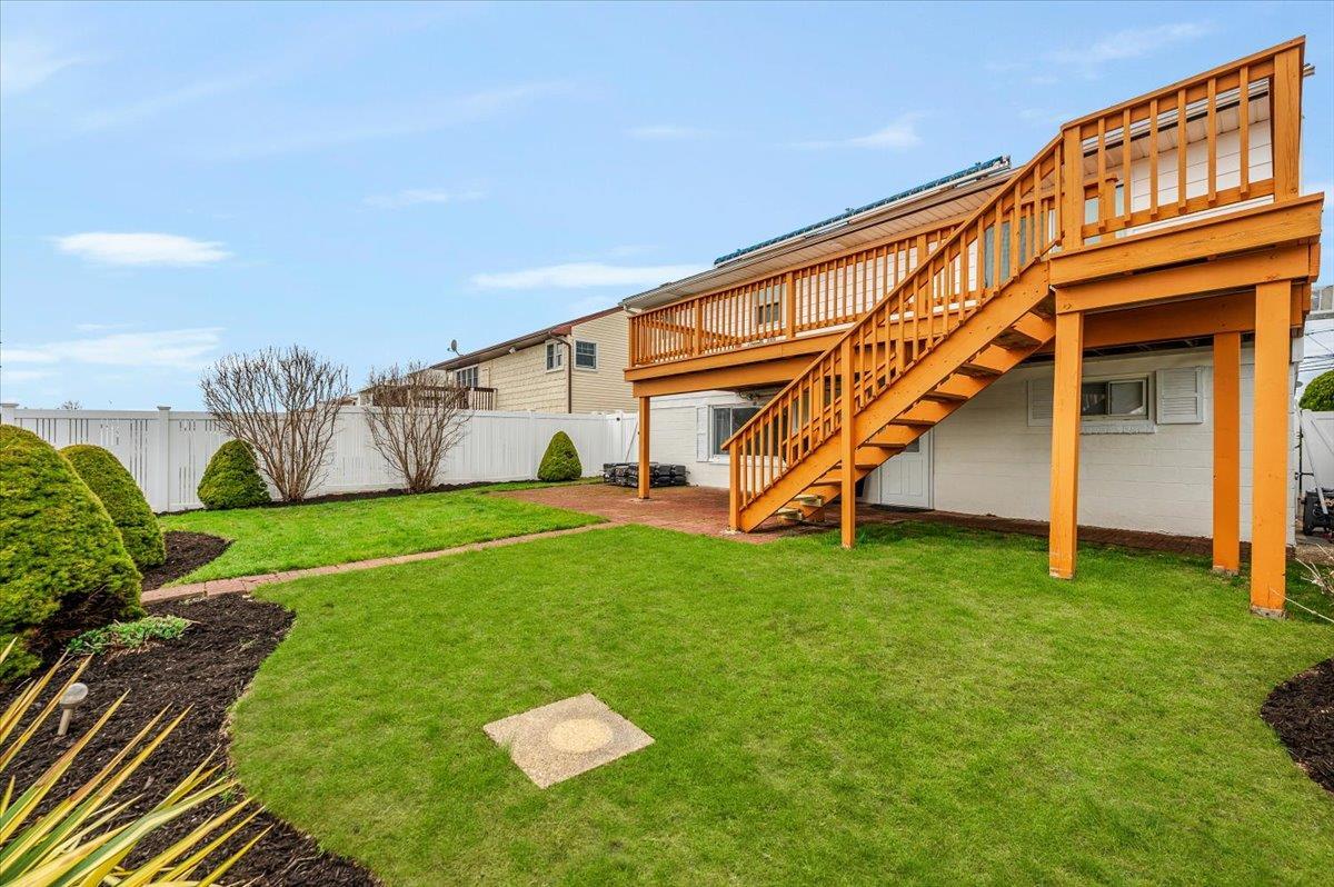 Single Family First  Nassau County, NY 11520, MLS-828288-29