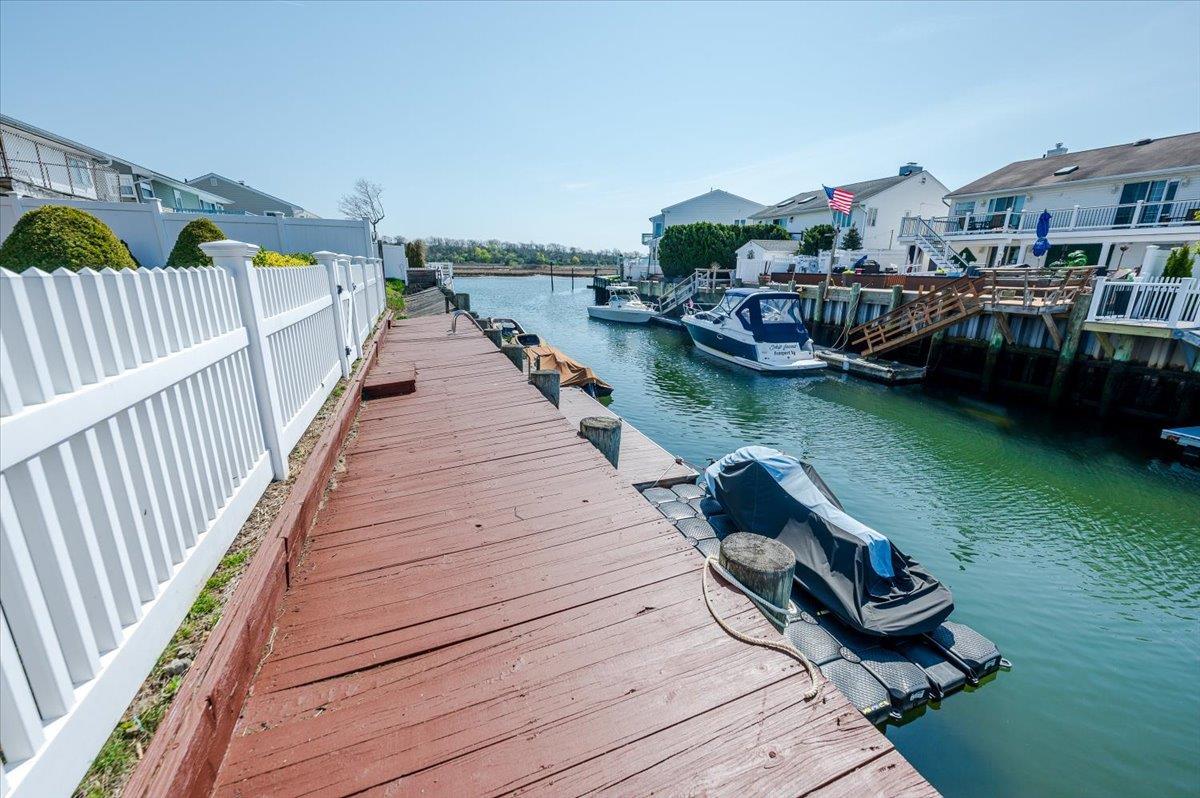 Single Family First  Nassau County, NY 11520, MLS-828288-32