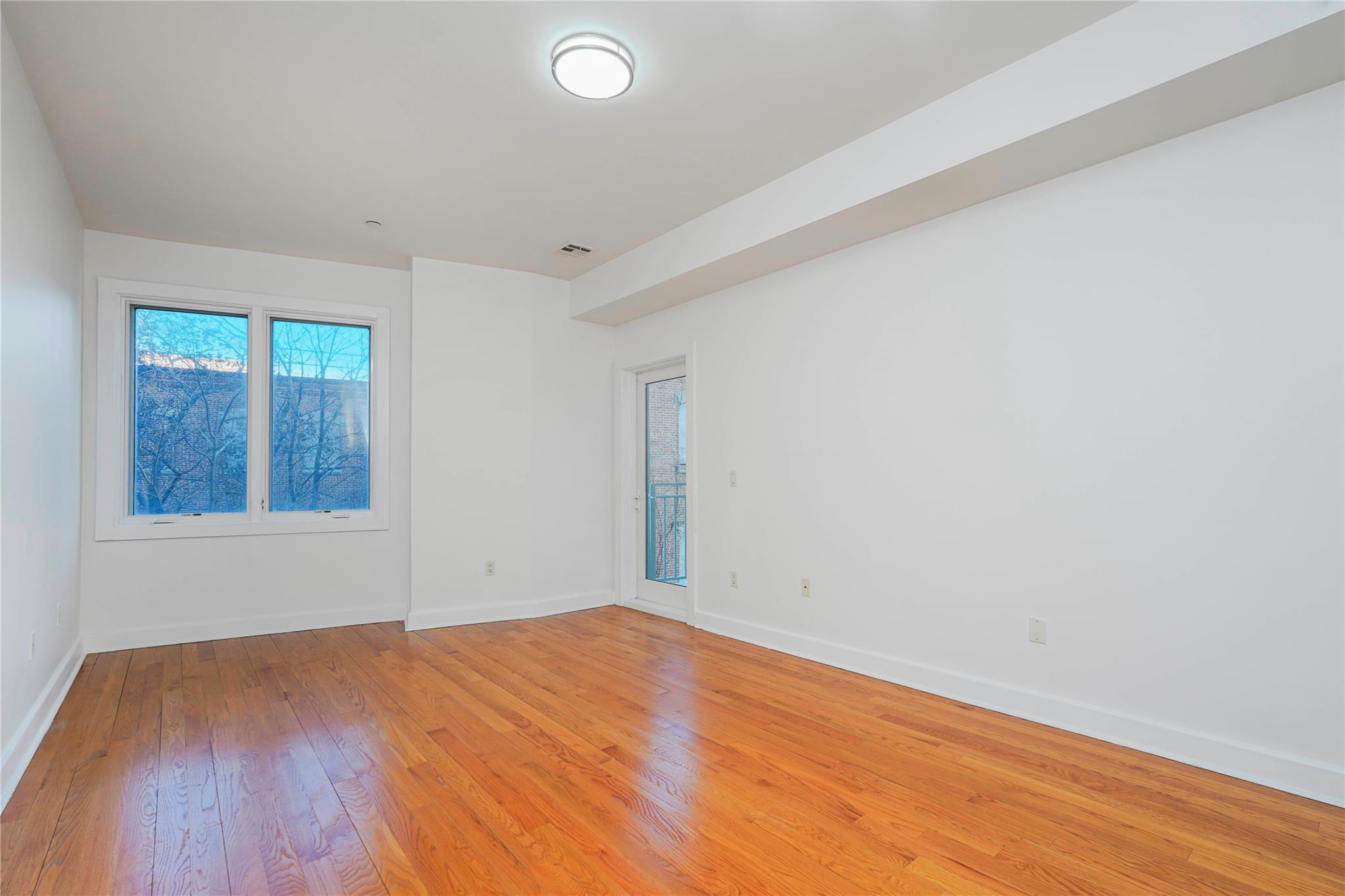 Condo Bay Street Landing  Staten Island, NY 10301, MLS-828298-16