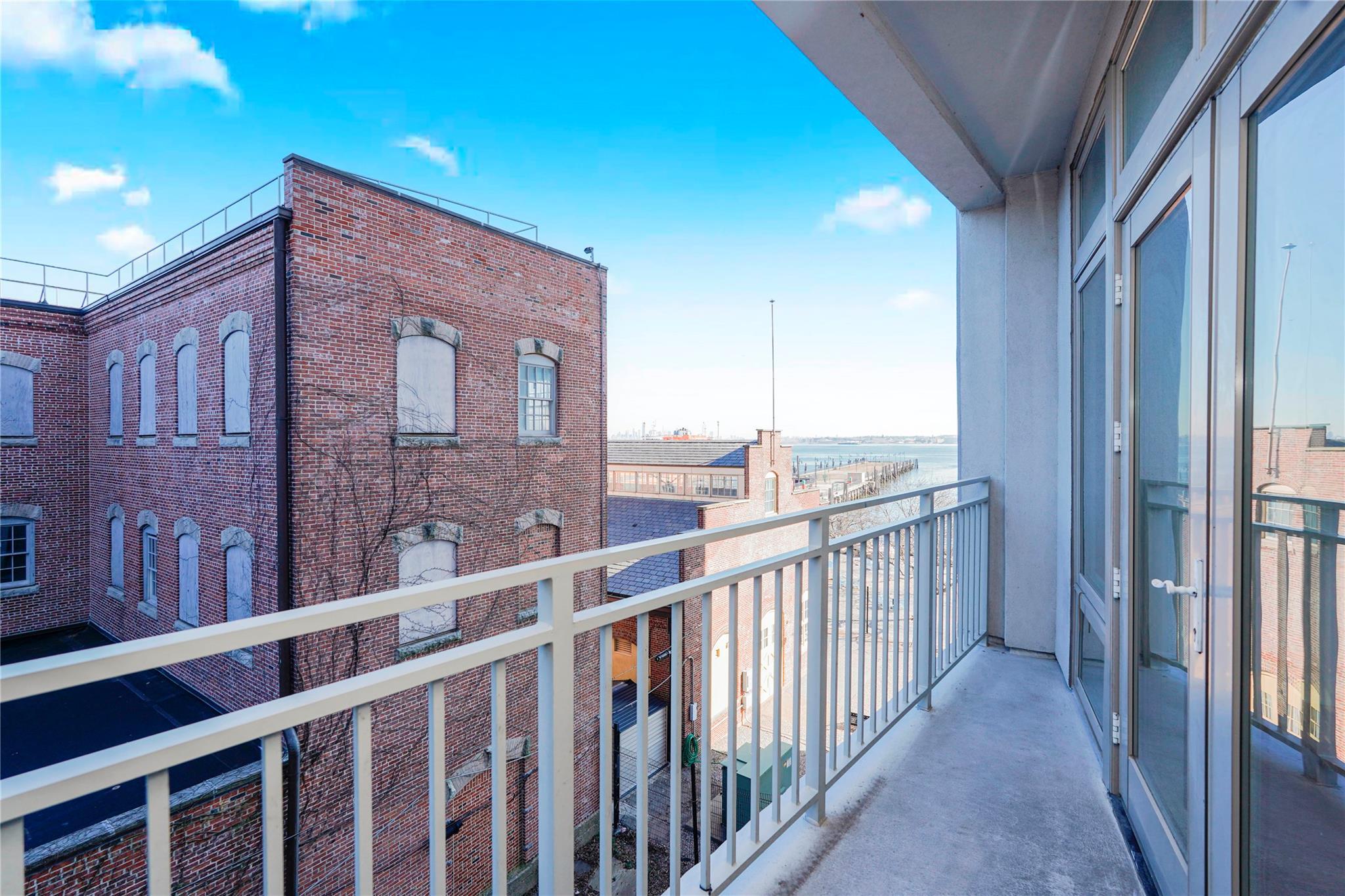 Condo Bay Street Landing  Staten Island, NY 10301, MLS-828298-2