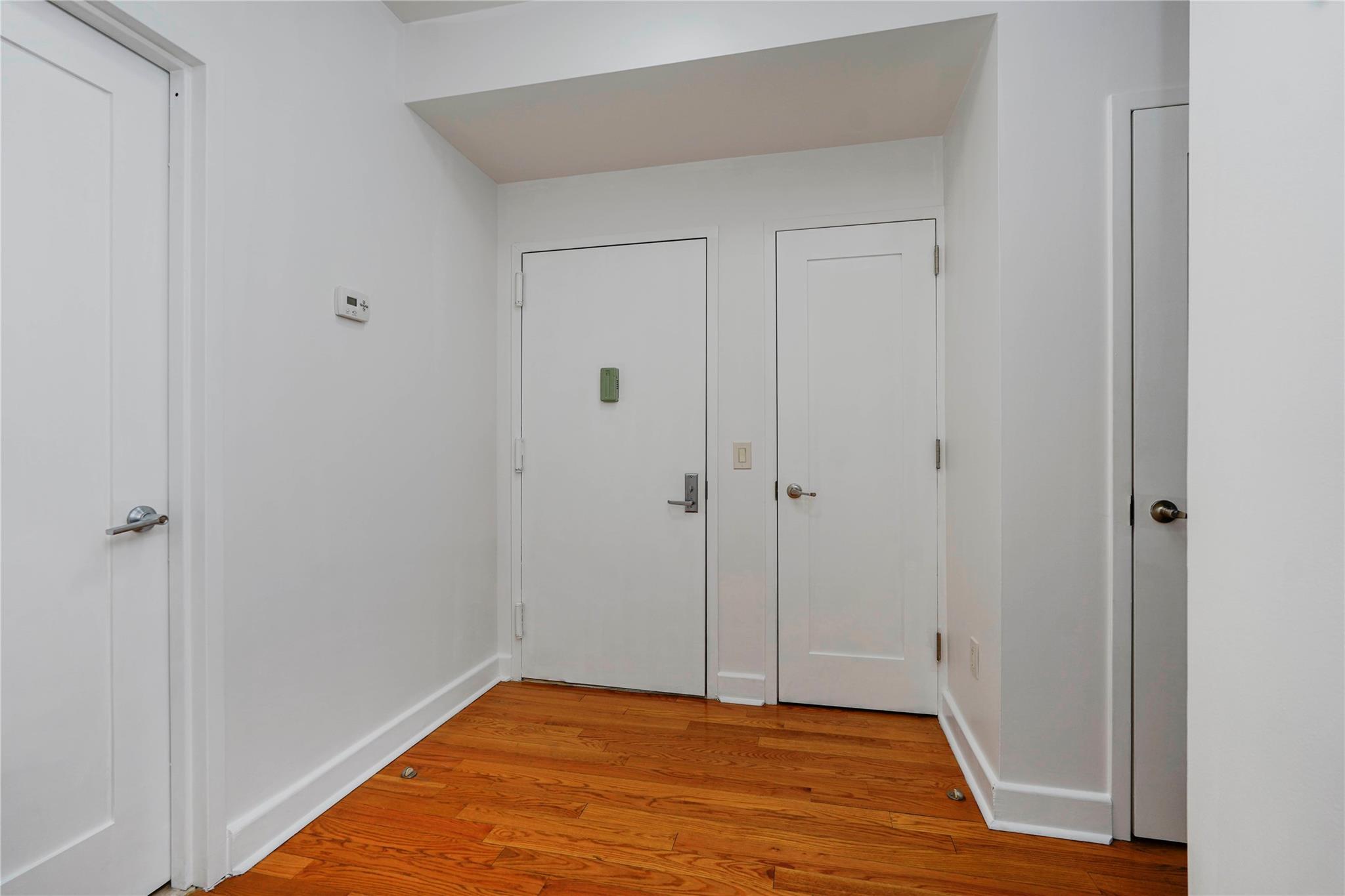 Condo Bay Street Landing  Staten Island, NY 10301, MLS-828298-26