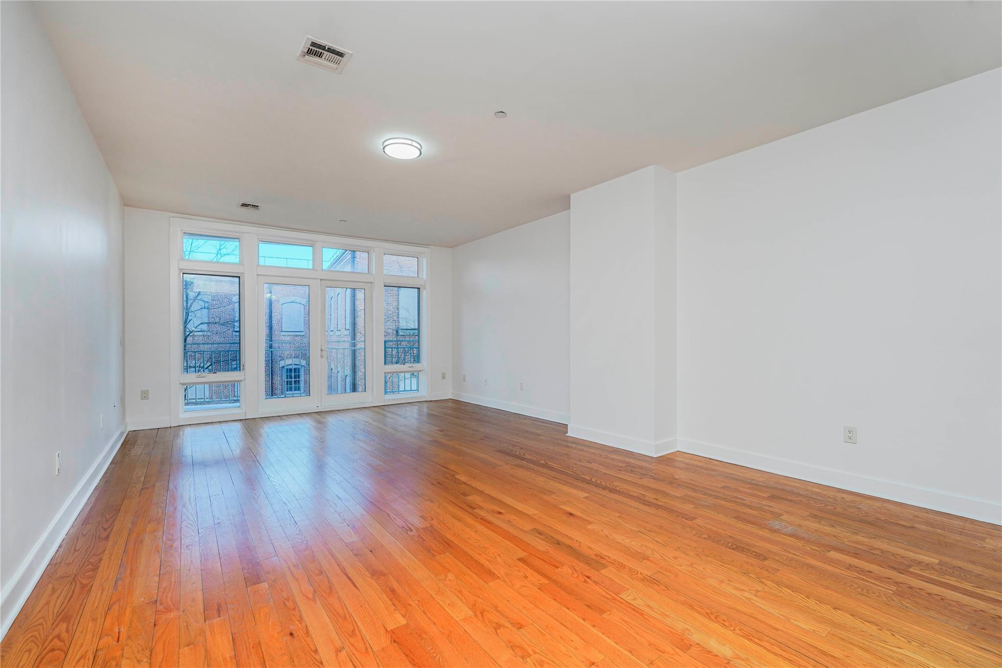 Condo Bay Street Landing  Staten Island, NY 10301, MLS-828298-5