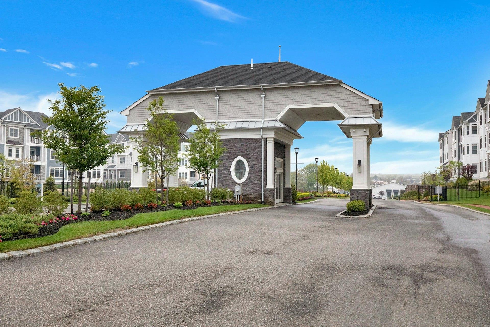 Condo Aspenwood  Nassau County, NY 11803, MLS-828331-27
