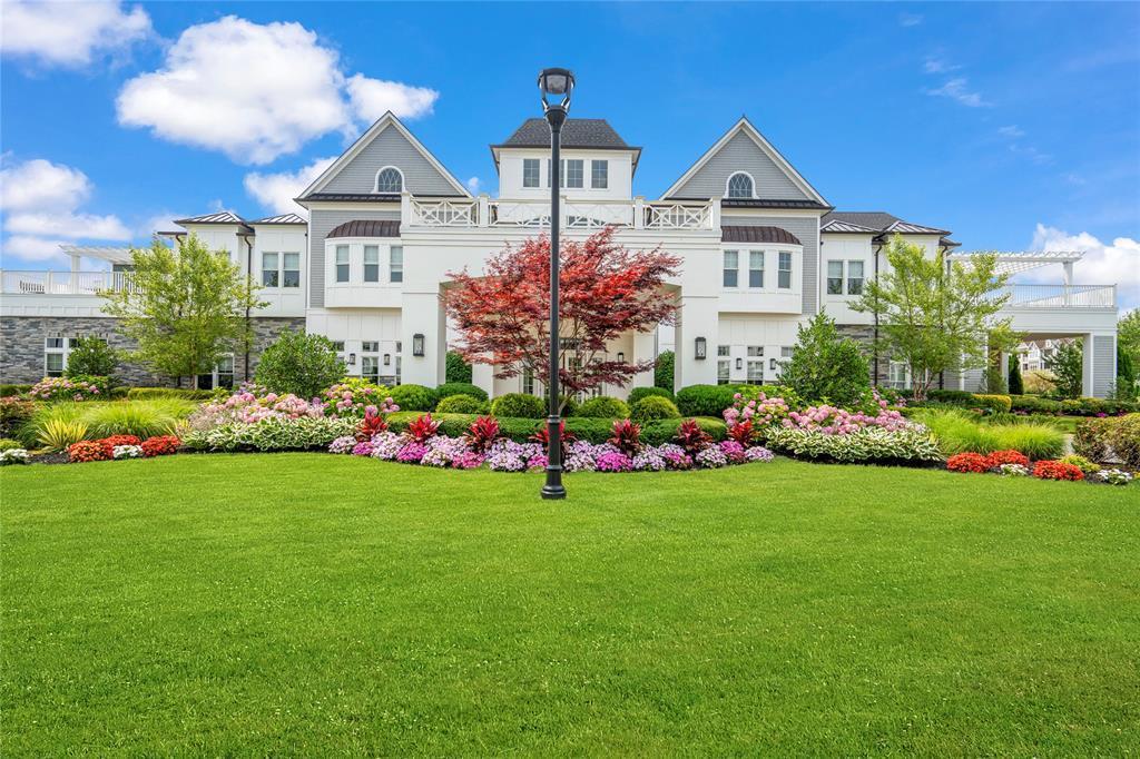 Condo Aspenwood  Nassau County, NY 11803, MLS-828331-36