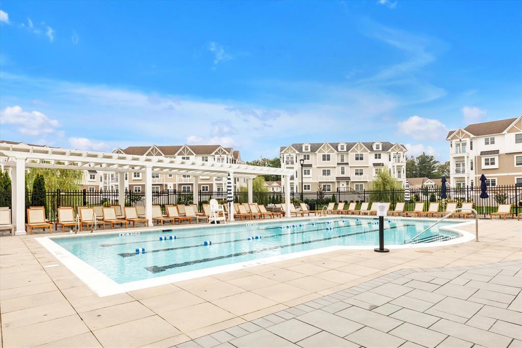 Condo Aspenwood  Nassau County, NY 11803, MLS-828331-40