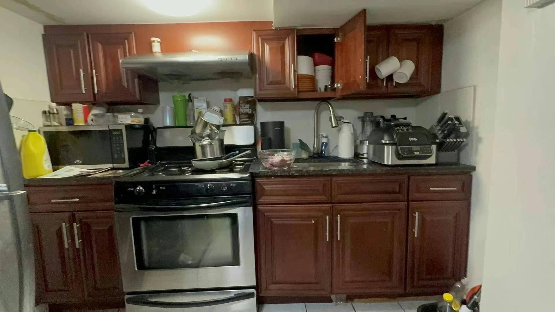 Single Family Van Cleef Street  Queens, NY 11368, MLS-828338-4