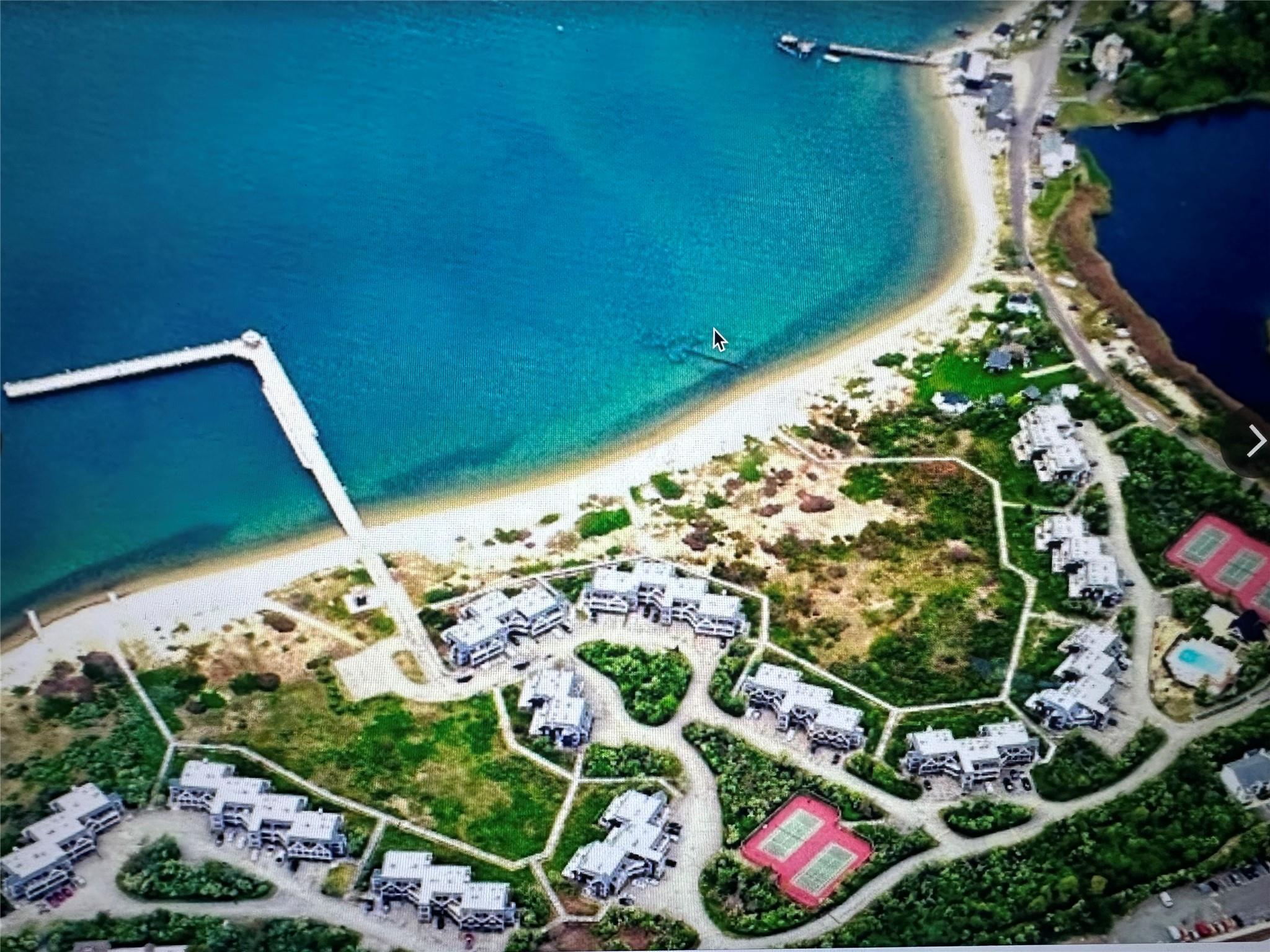 Condo Fort Pond  Suffolk County, NY 11954, MLS-828340-11