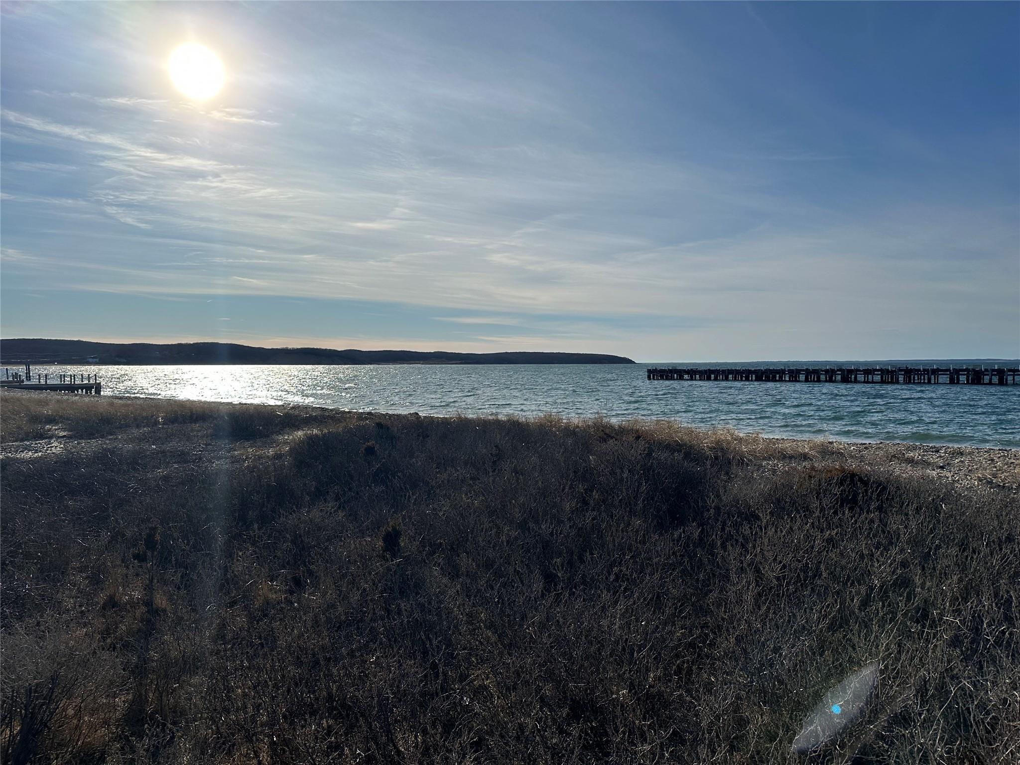 Condo Fort Pond  Suffolk County, NY 11954, MLS-828340-12