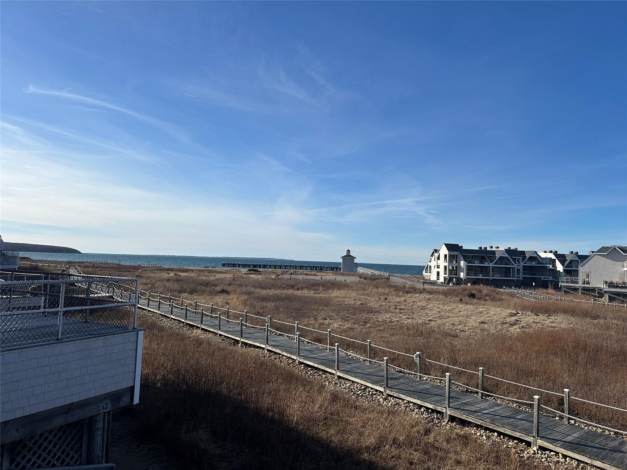 Condo Fort Pond  Suffolk County, NY 11954, MLS-828340-5
